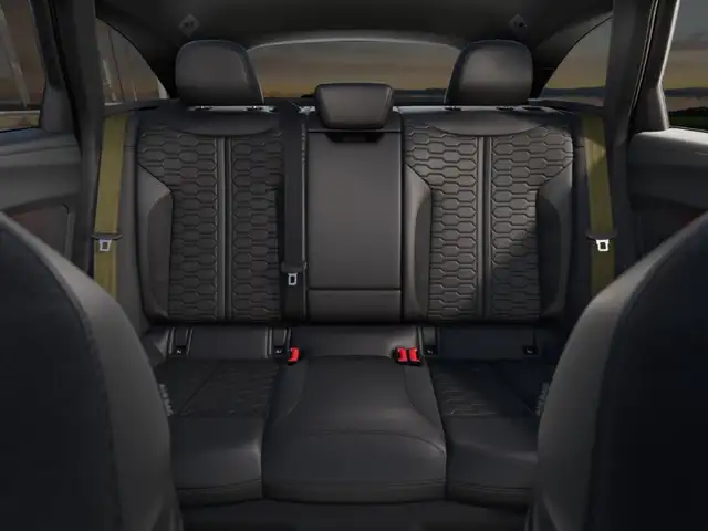 Audi RS5 view 10