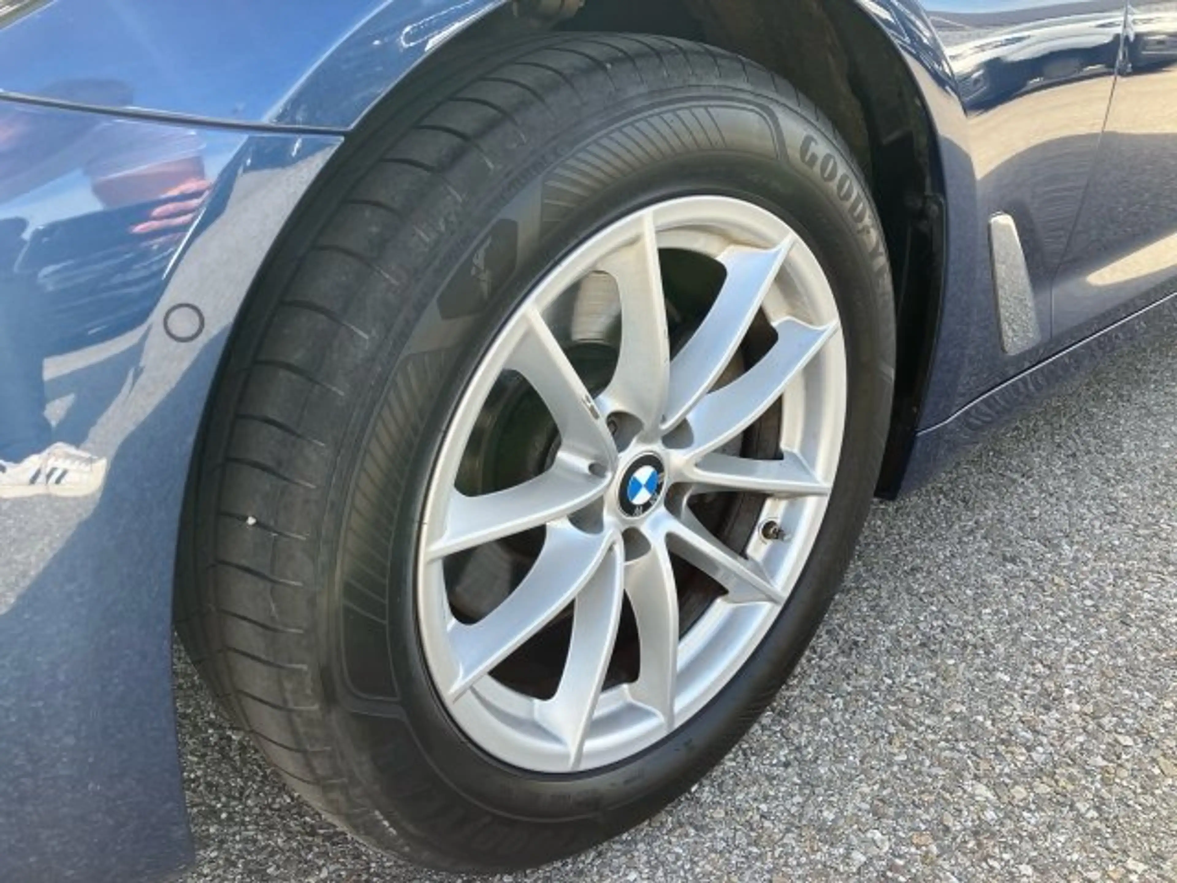 BMW 520 d Touring G31 B47 — photo 8
