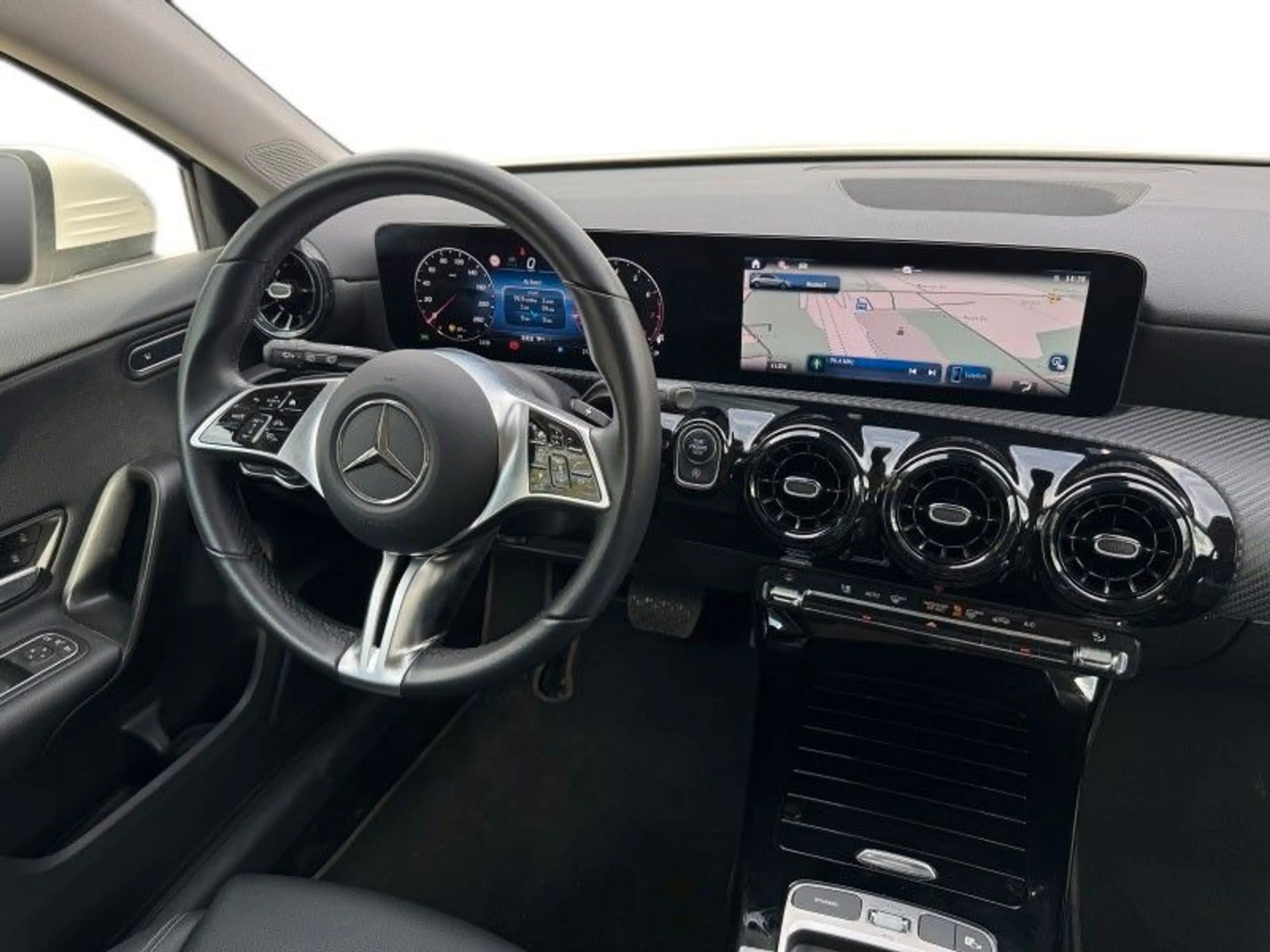 Mercedes-Benz A 200 A A 200 — photo 12