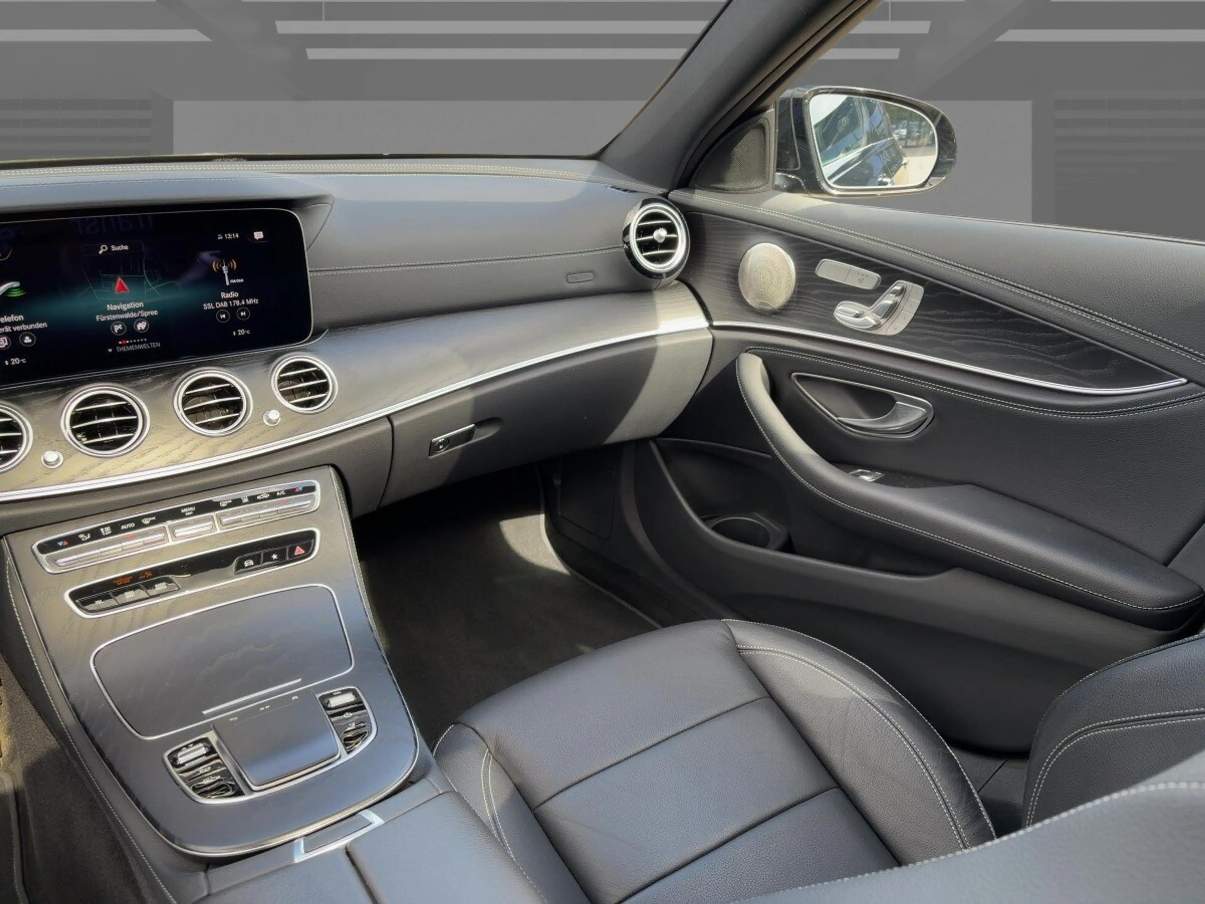 Mercedes-Benz E 300 E 300 e T AMG+PANO+DISTRO+360+BURM+HUD+NIGHT+LED — photo 10