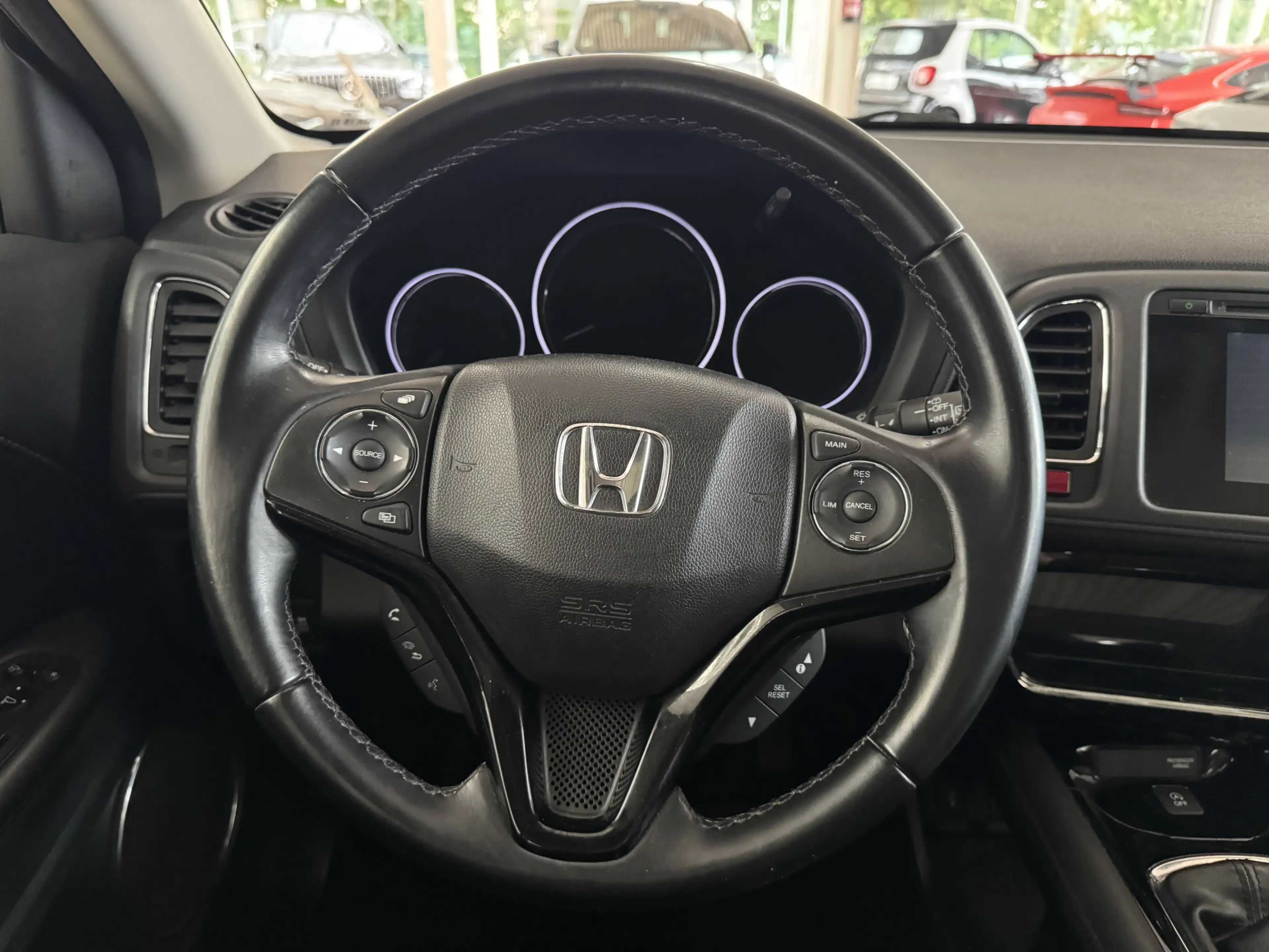 Honda HR-V 1.6 i-DTEC Executive*PANO*NAVi*KAMERA*LED* — photo 8