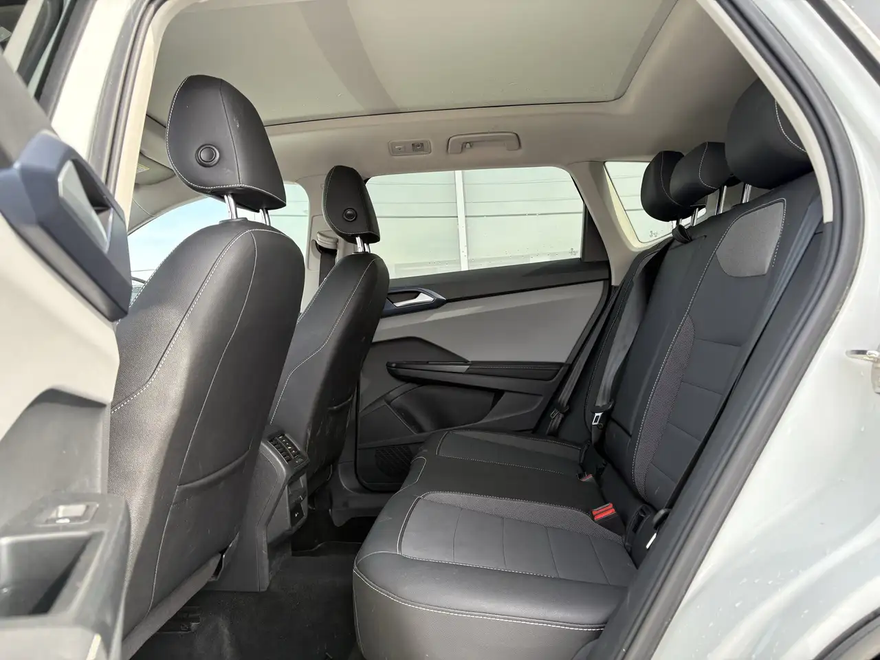 Volkswagen Taos снимка Volkswagen Taos