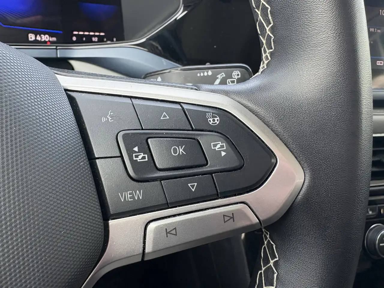 Volkswagen Taos снимка Volkswagen Taos