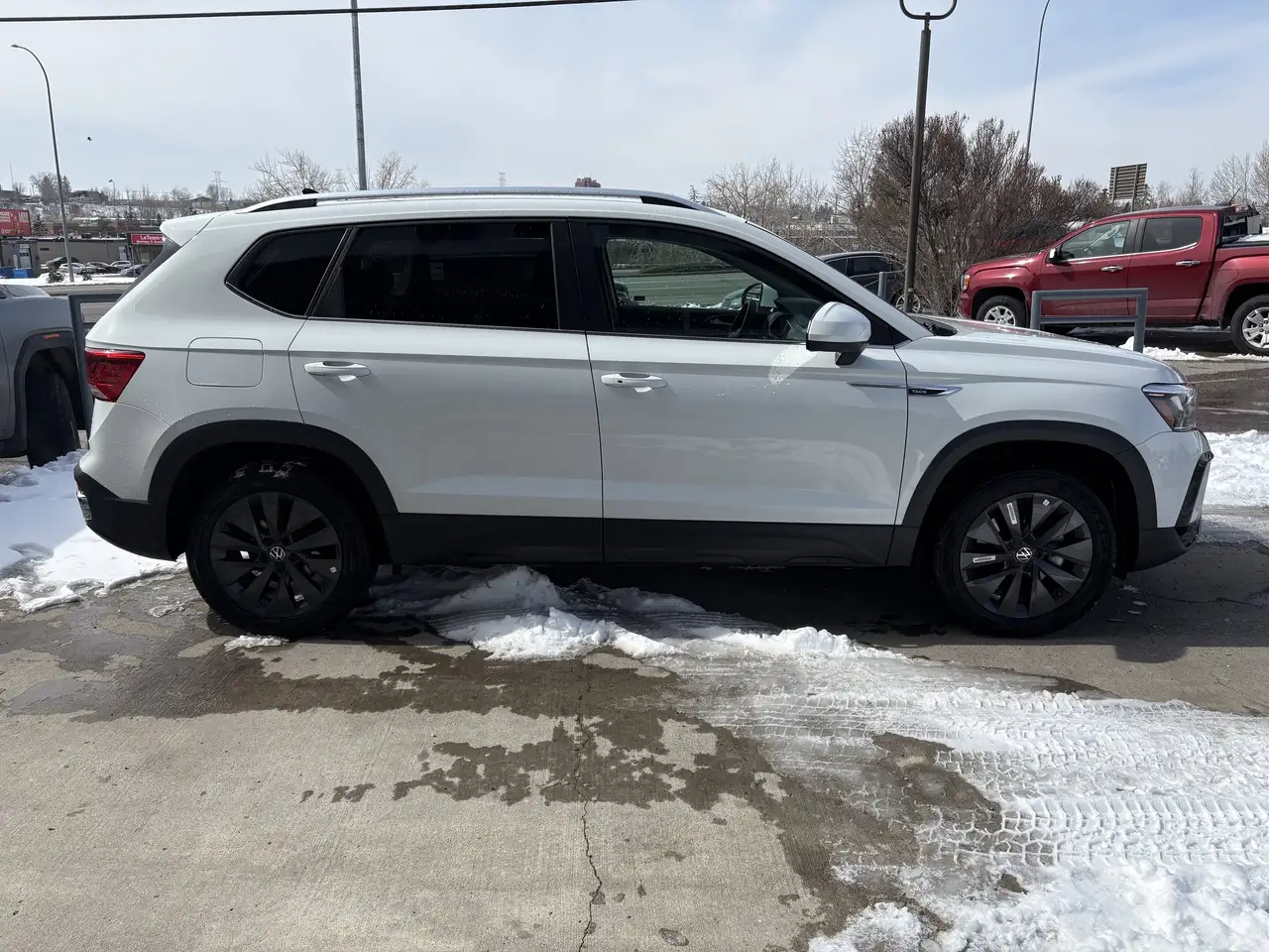 Volkswagen Taos снимка Volkswagen Taos