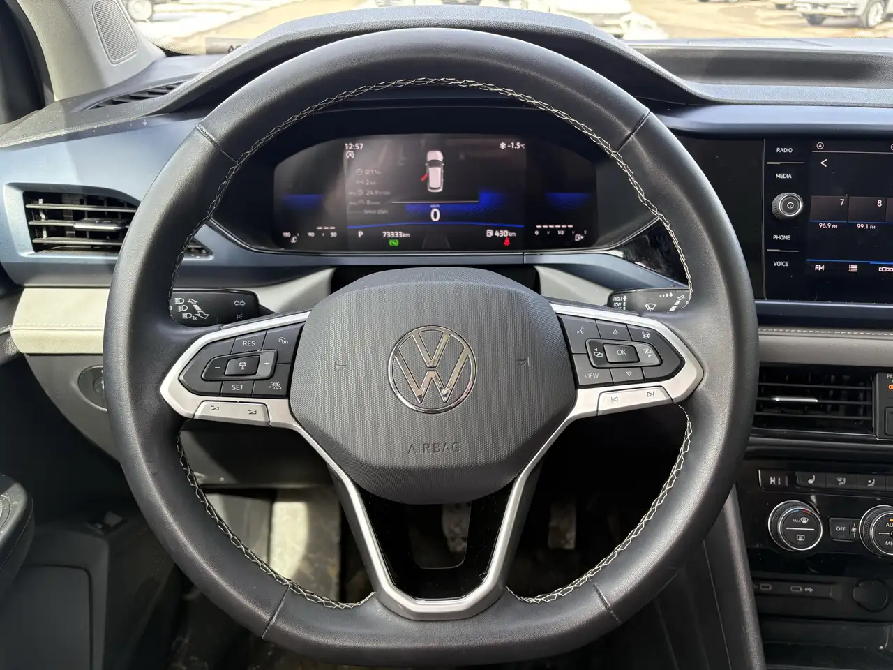 Volkswagen Taos снимка Volkswagen Taos