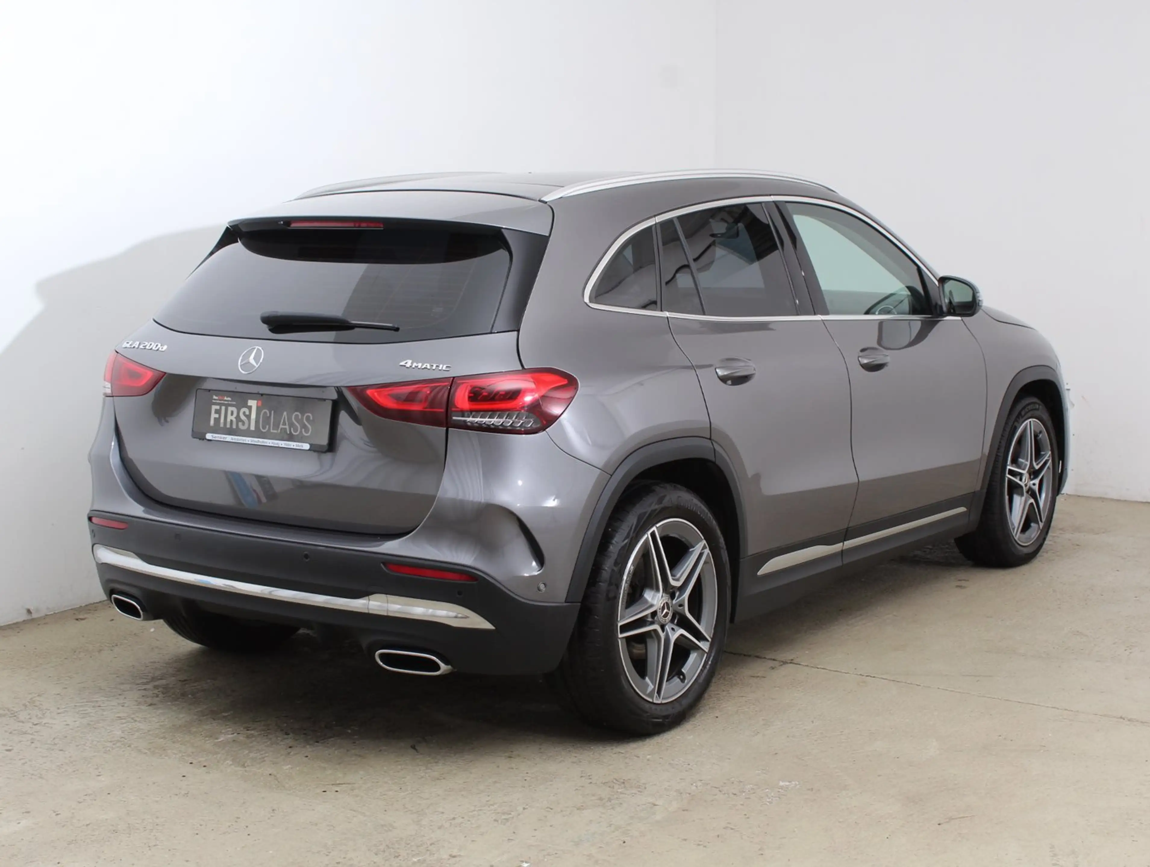 Mercedes-Benz GLA 200 GLA 200 d — photo 4