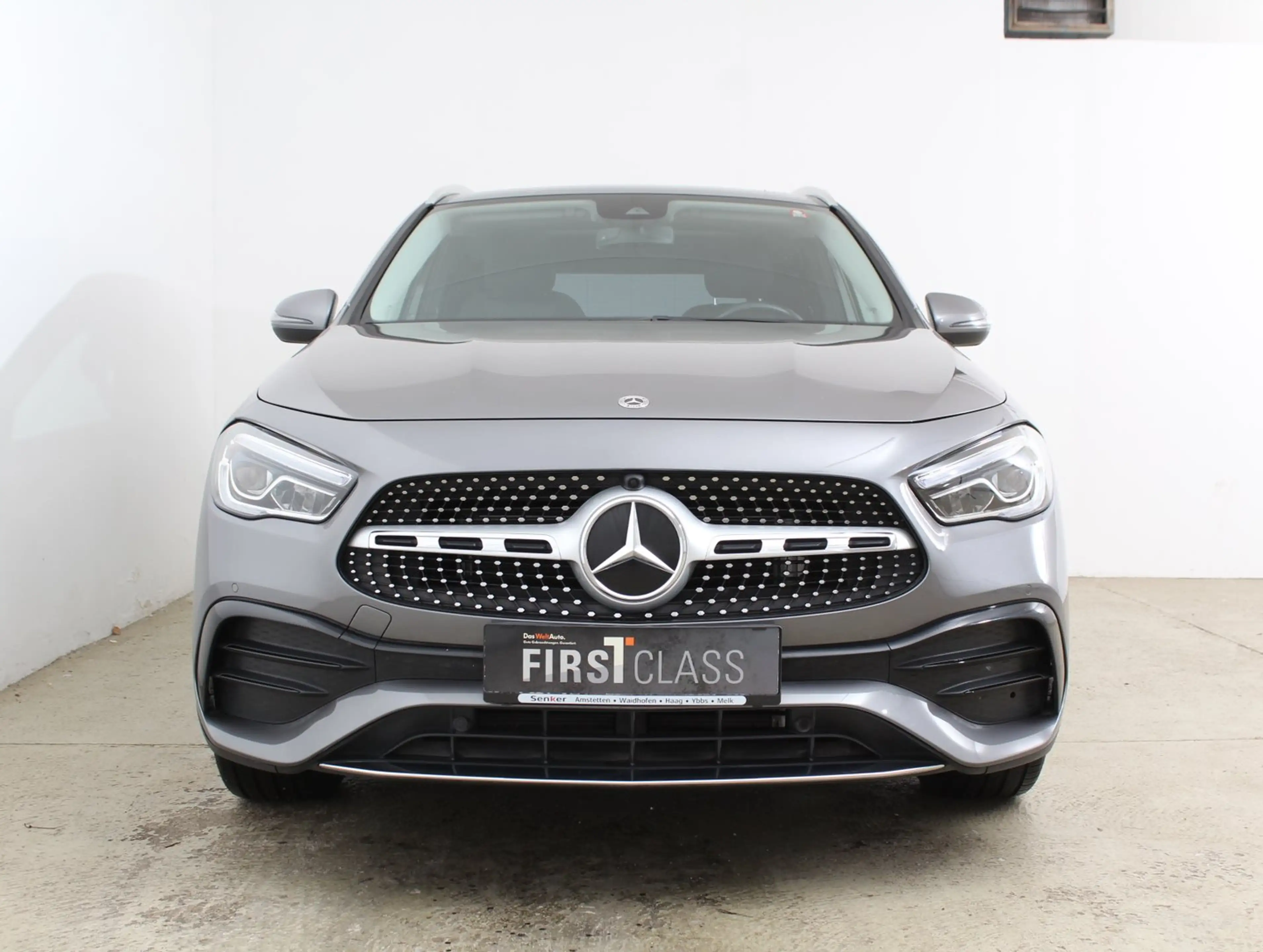 Mercedes-Benz GLA 200 GLA 200 d — photo 2