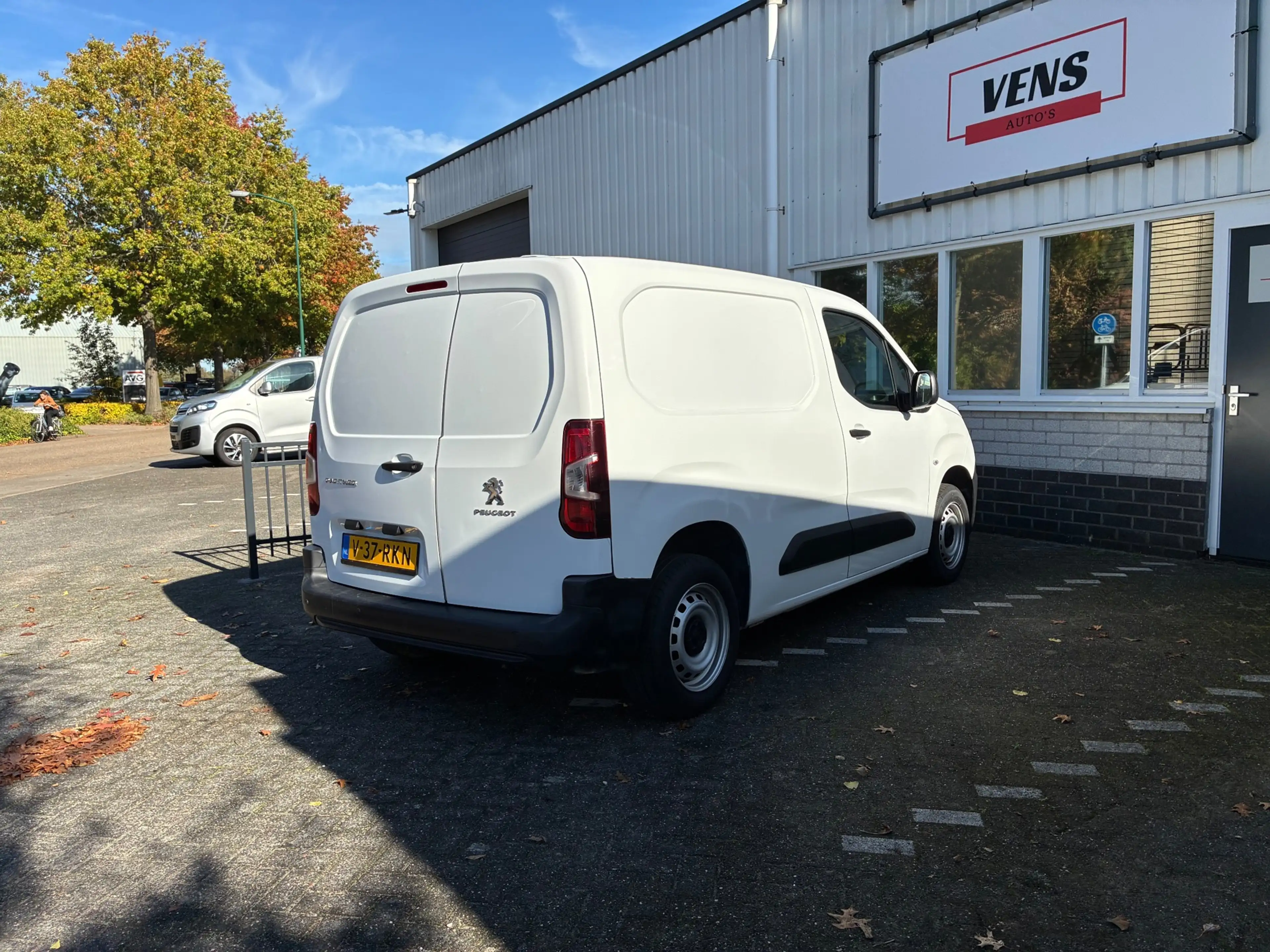 Peugeot Partner 1.2 PureTech Pro, BTW/BPM VRIJ! — photo 6