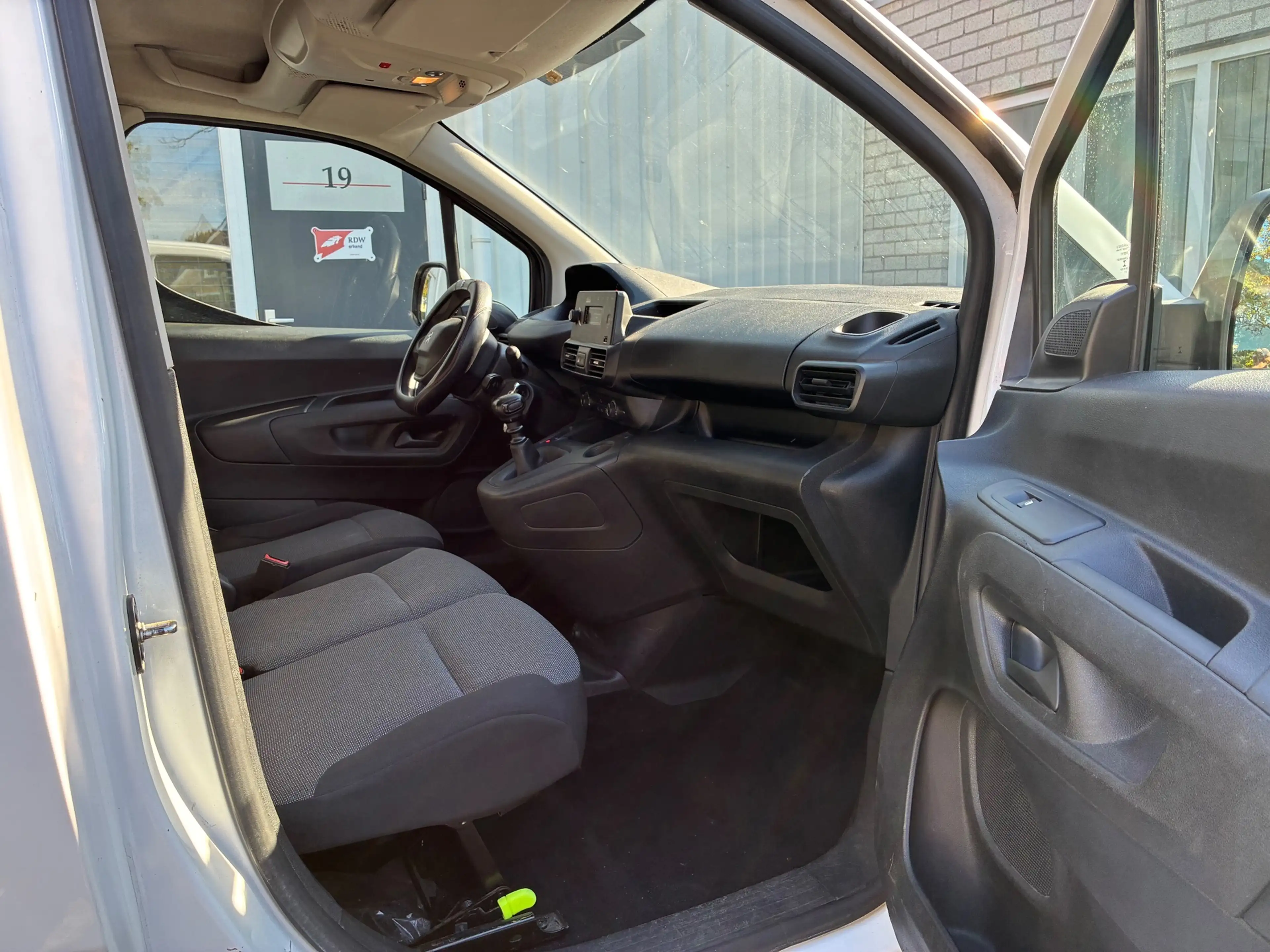 Peugeot Partner 1.2 PureTech Pro, BTW/BPM VRIJ! — photo 13