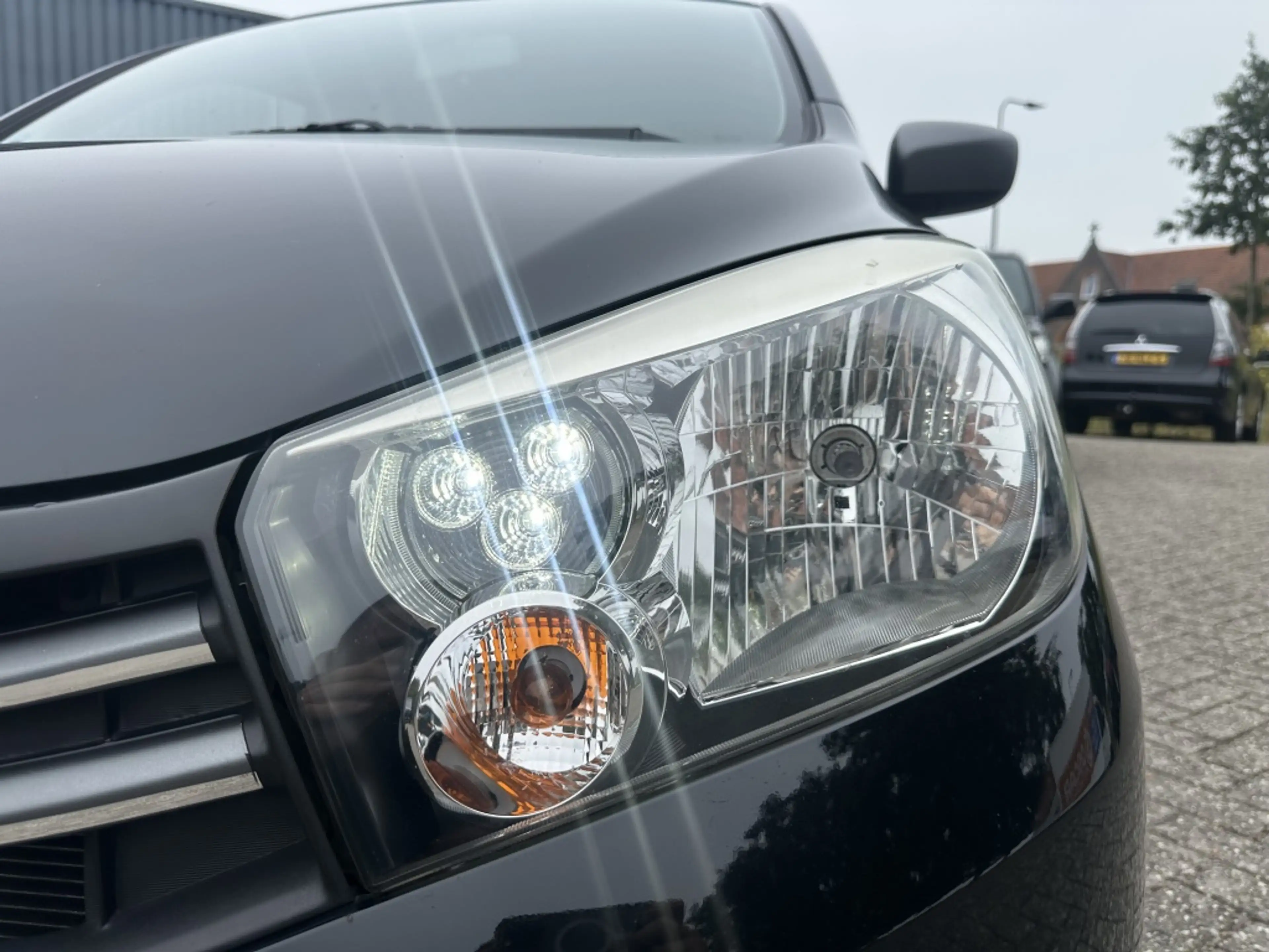Suzuki Celerio 1.0 Exclusive Zwart 5 Deurs Led Bluetooth — photo 3