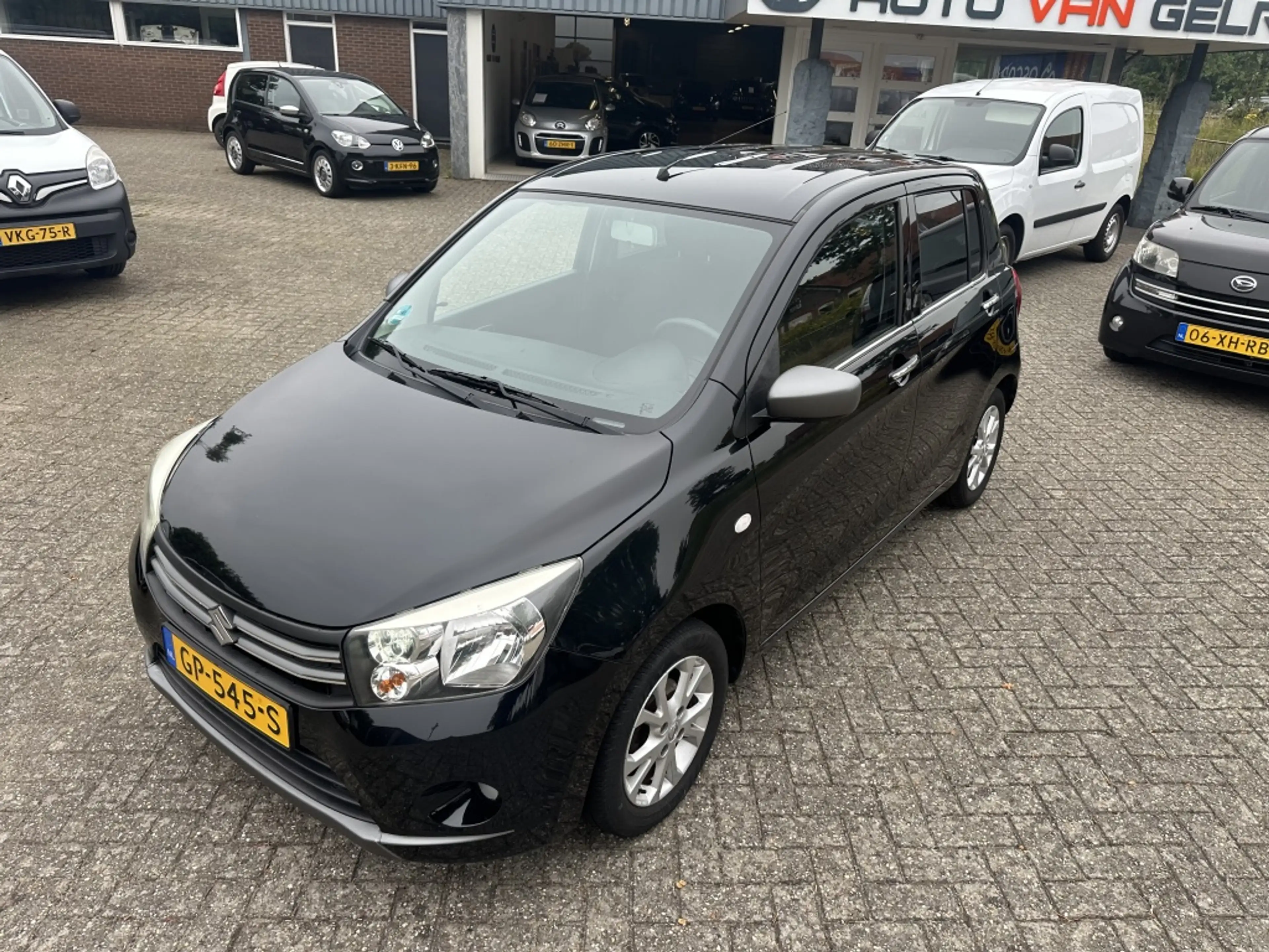 Suzuki Celerio 1.0 Exclusive Zwart 5 Deurs Led Bluetooth — photo 4