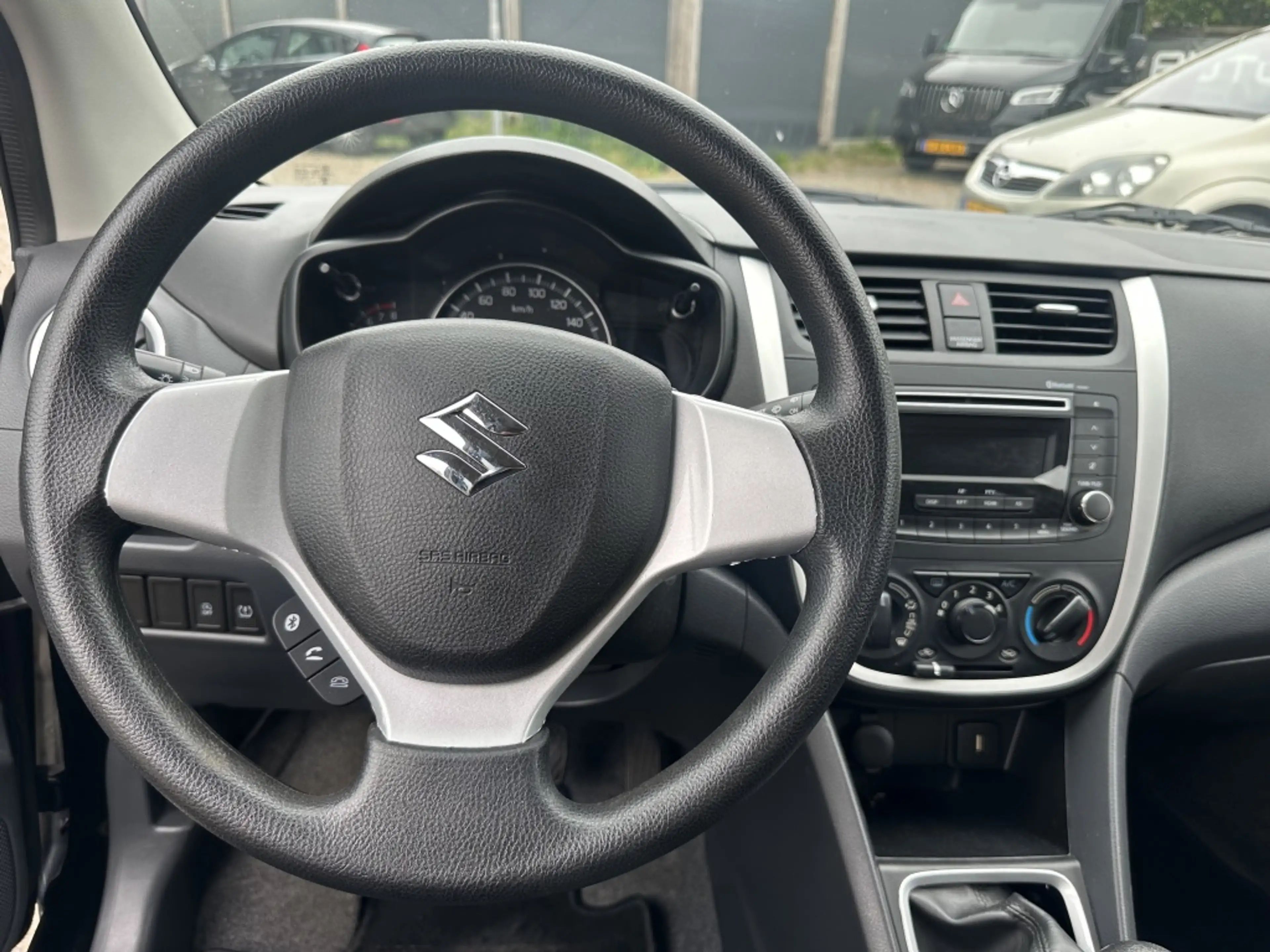 Suzuki Celerio 1.0 Exclusive Zwart 5 Deurs Led Bluetooth — photo 13