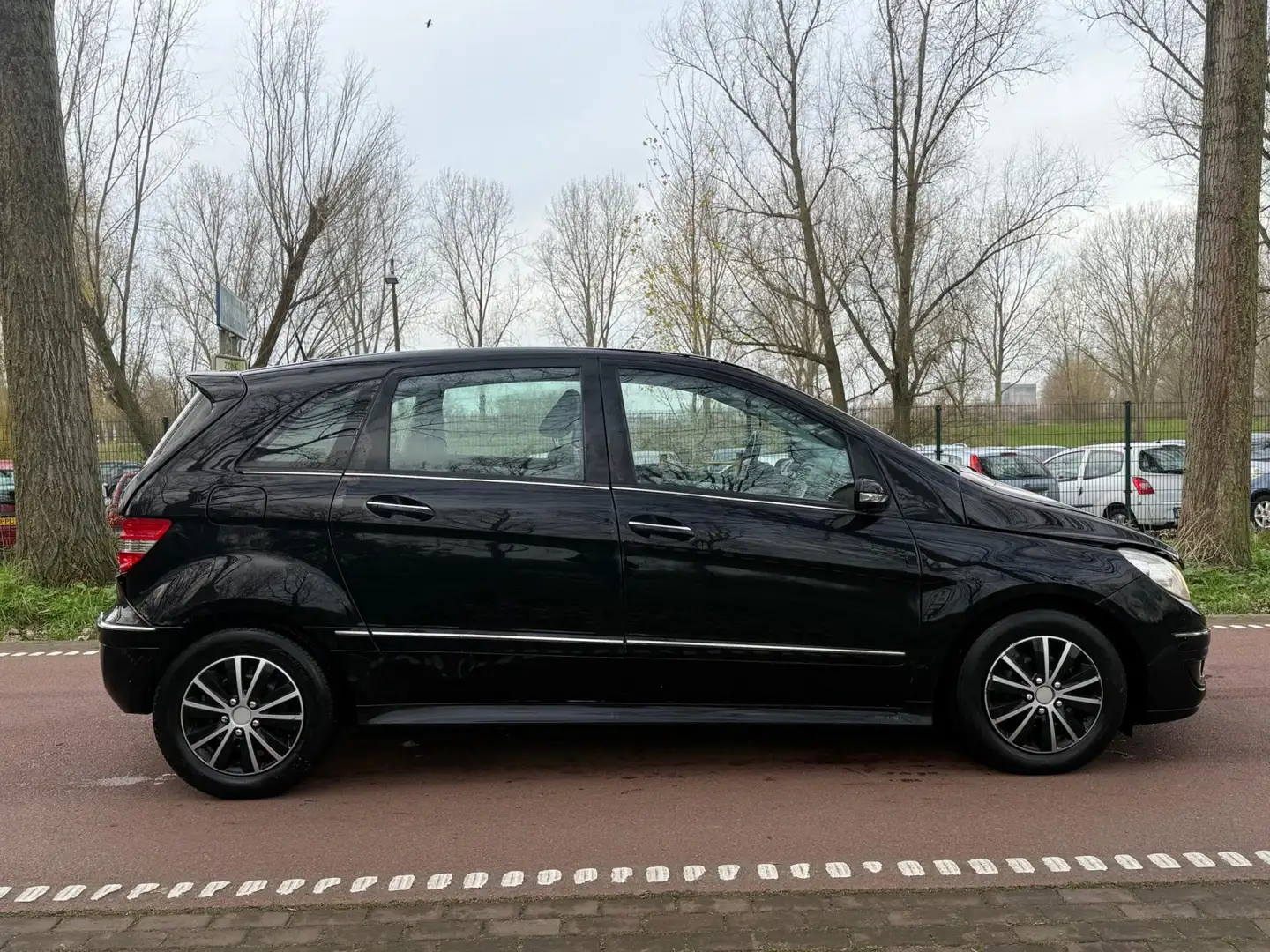 Mercedes-Benz B 180 CDI Class AIRCO!6BAK!APK!KOOPJE! Schwarz - 1