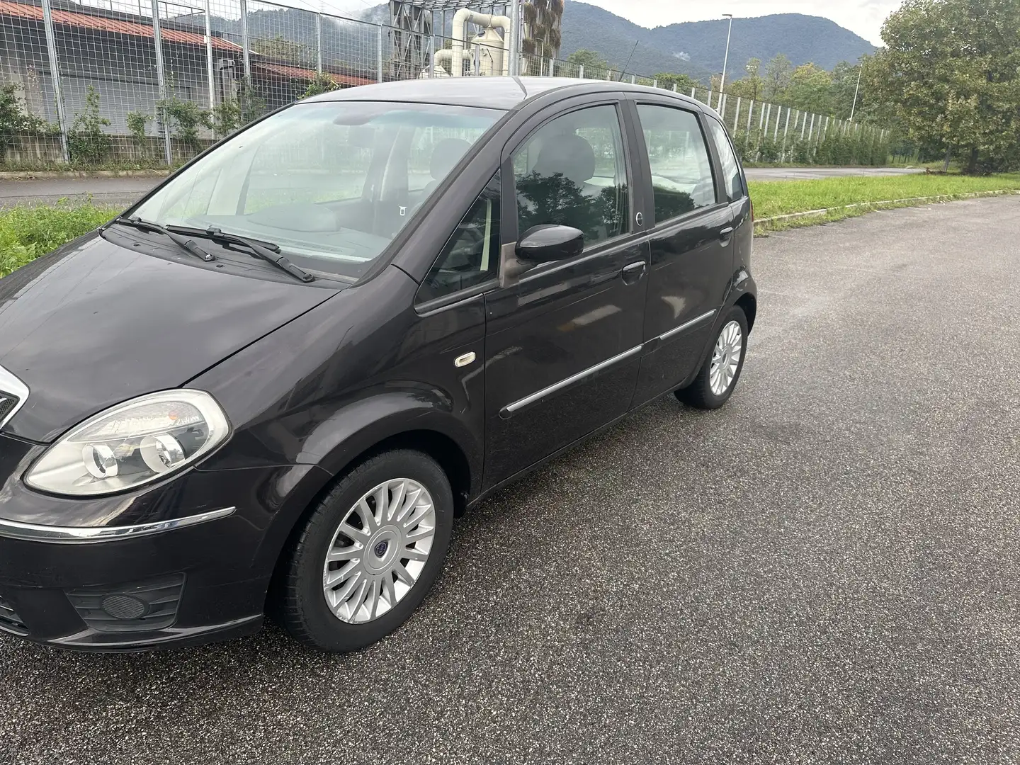 Lancia MUSA 1.4 8v Diva (argento) ecochic Gpl 2032 - 2