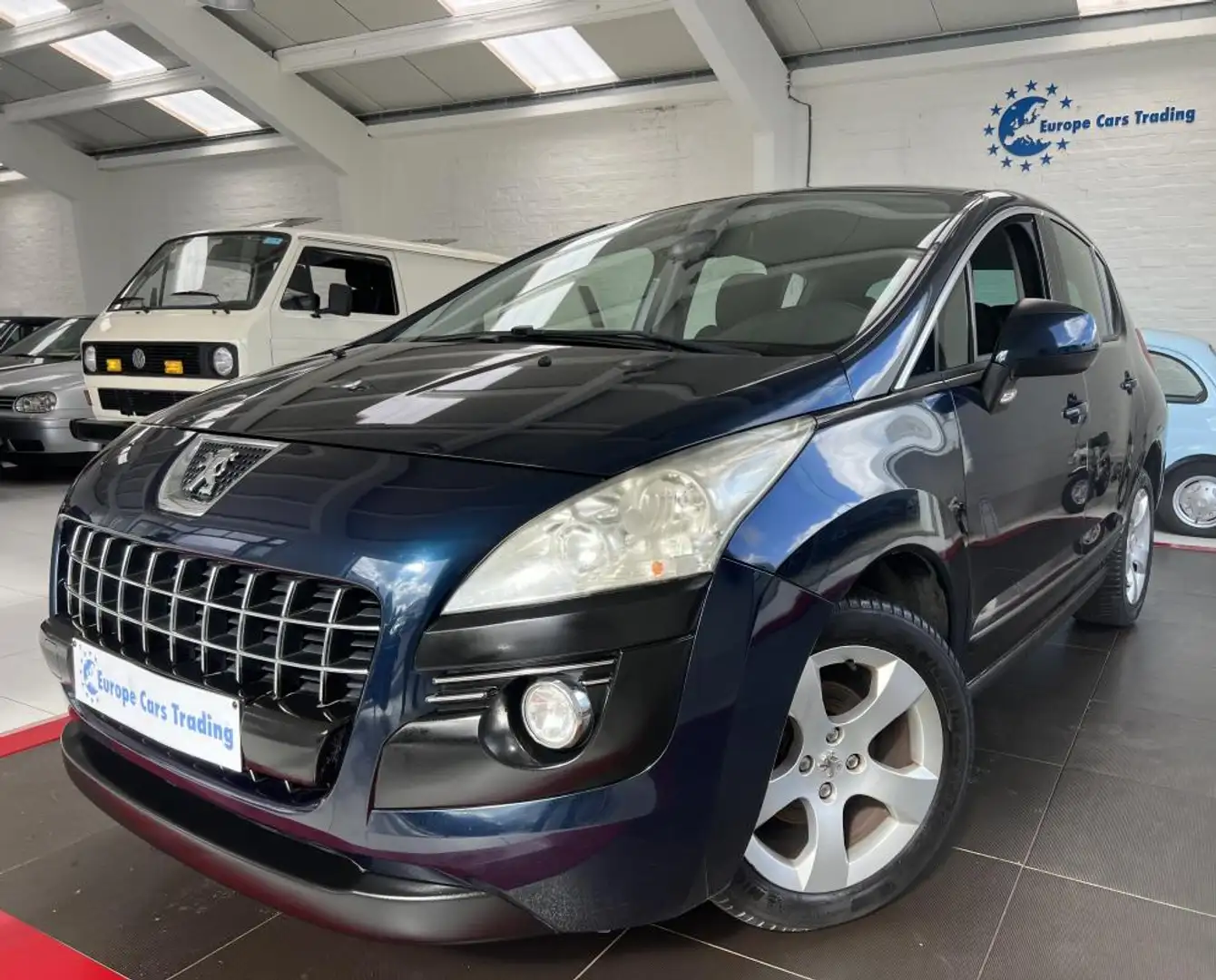 Peugeot 3008 1.6 VTI 120CH 1ÈRE MAIN GAR 3M Grijs - 1