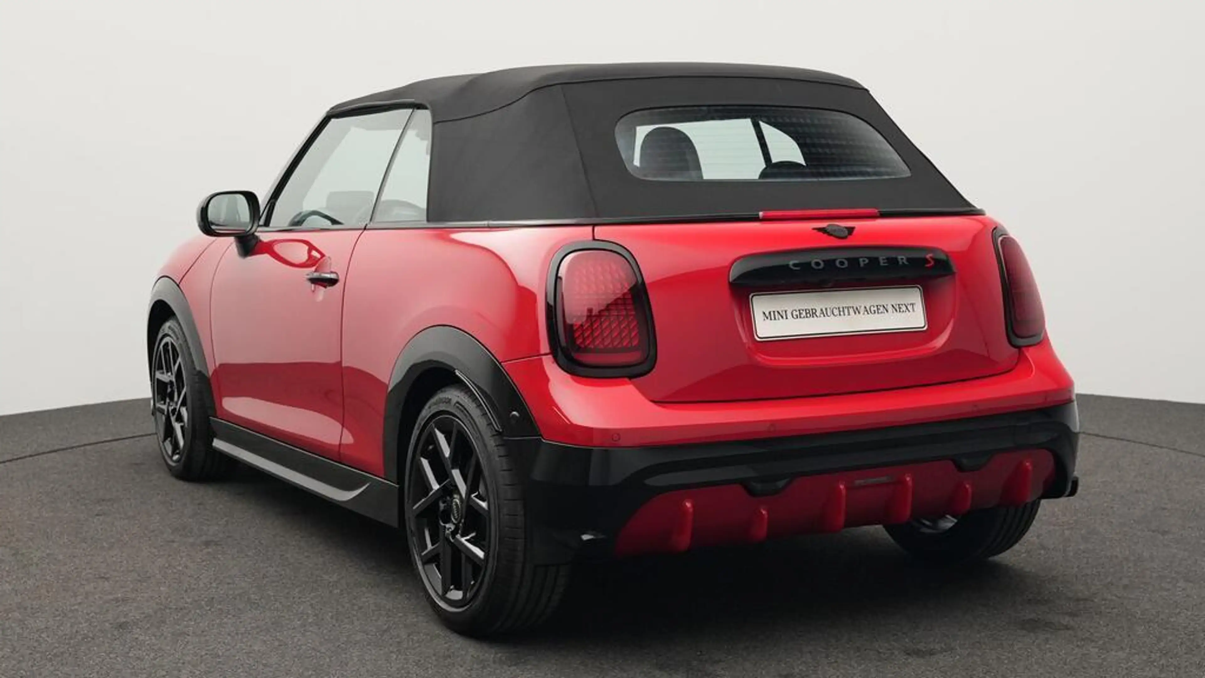 MINI Cooper S Cabrio John Cooper Works Trim — photo 4