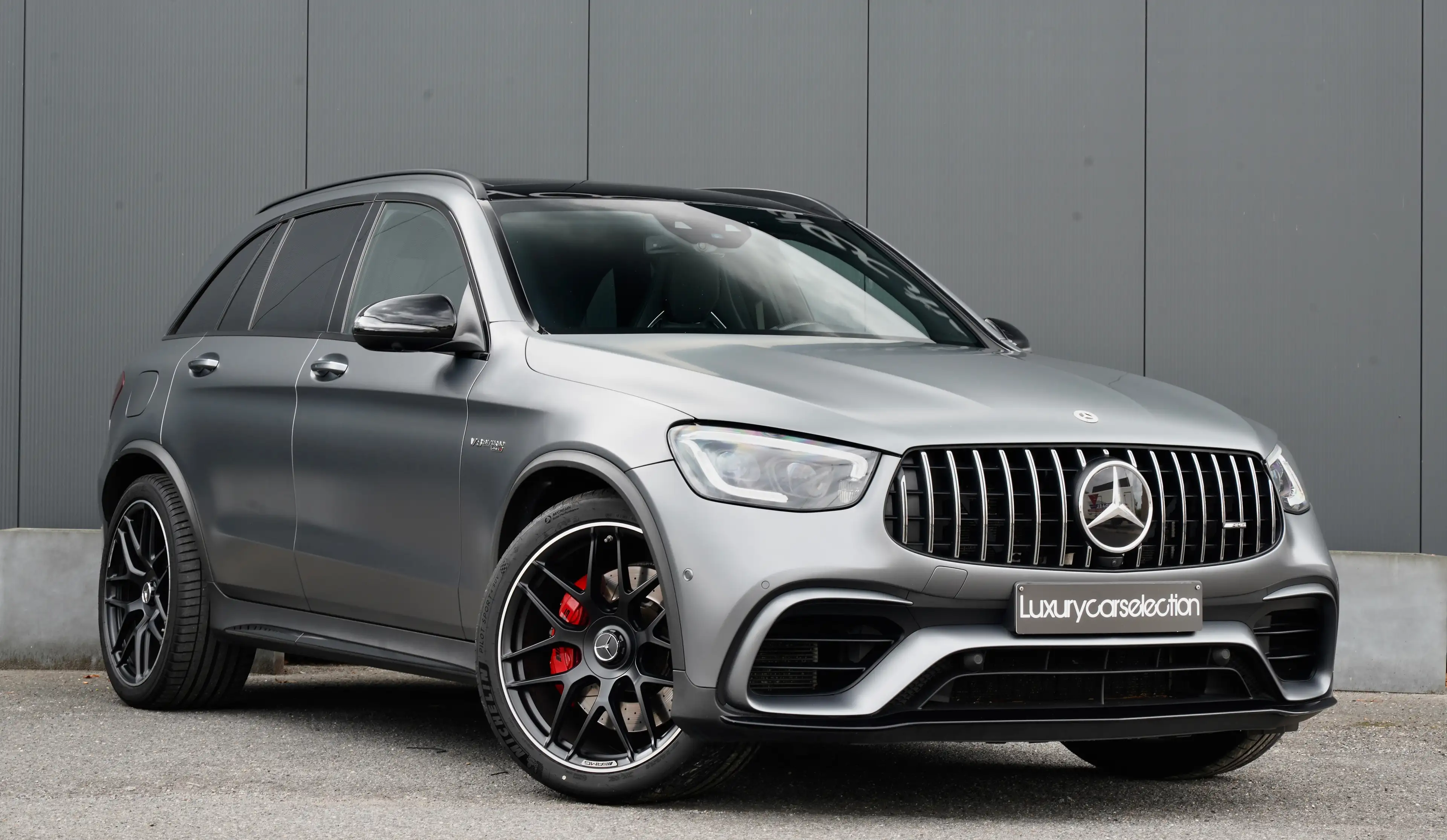 Mercedes-Benz GLC 63 AMG S 4Matic+ *SPORT EXHAUST/PERFORMANCE/PANO/FULL* — photo 3