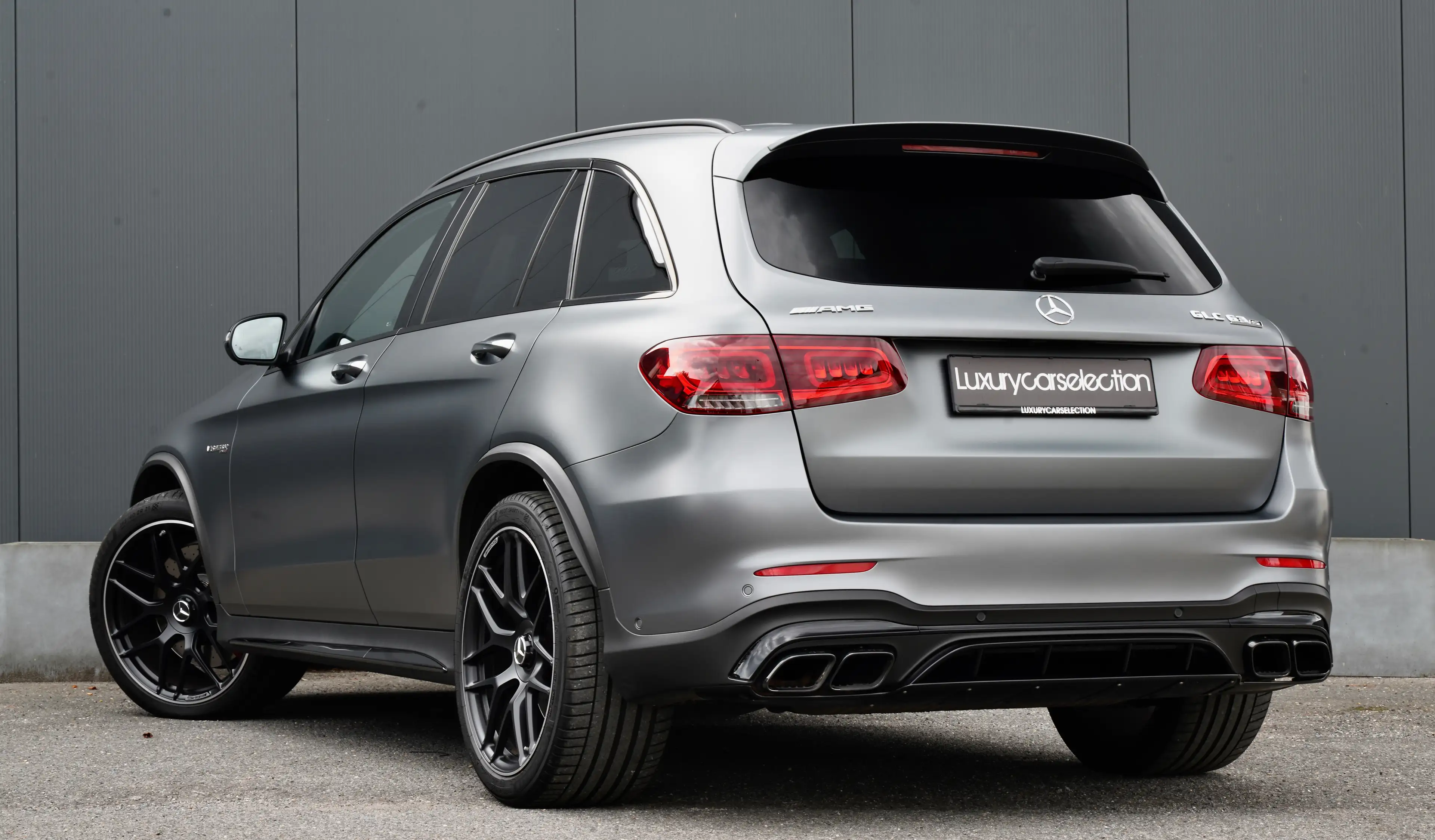 Mercedes-Benz GLC 63 AMG S 4Matic+ *SPORT EXHAUST/PERFORMANCE/PANO/FULL* — photo 4