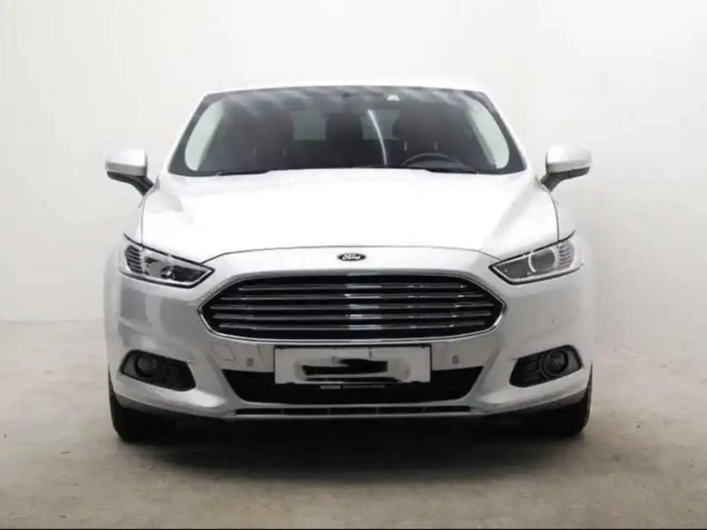 Ford Mondeo Trend 1,6 TDCi Grau - 2