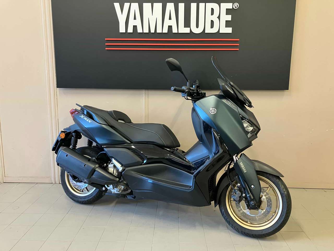 Yamaha X-Max 300 TECH
