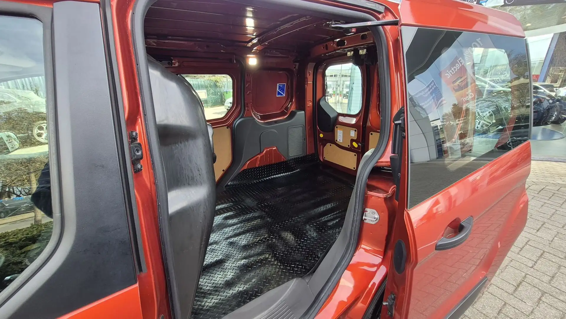 Ford Tourneo Connect Trend L1 - 2