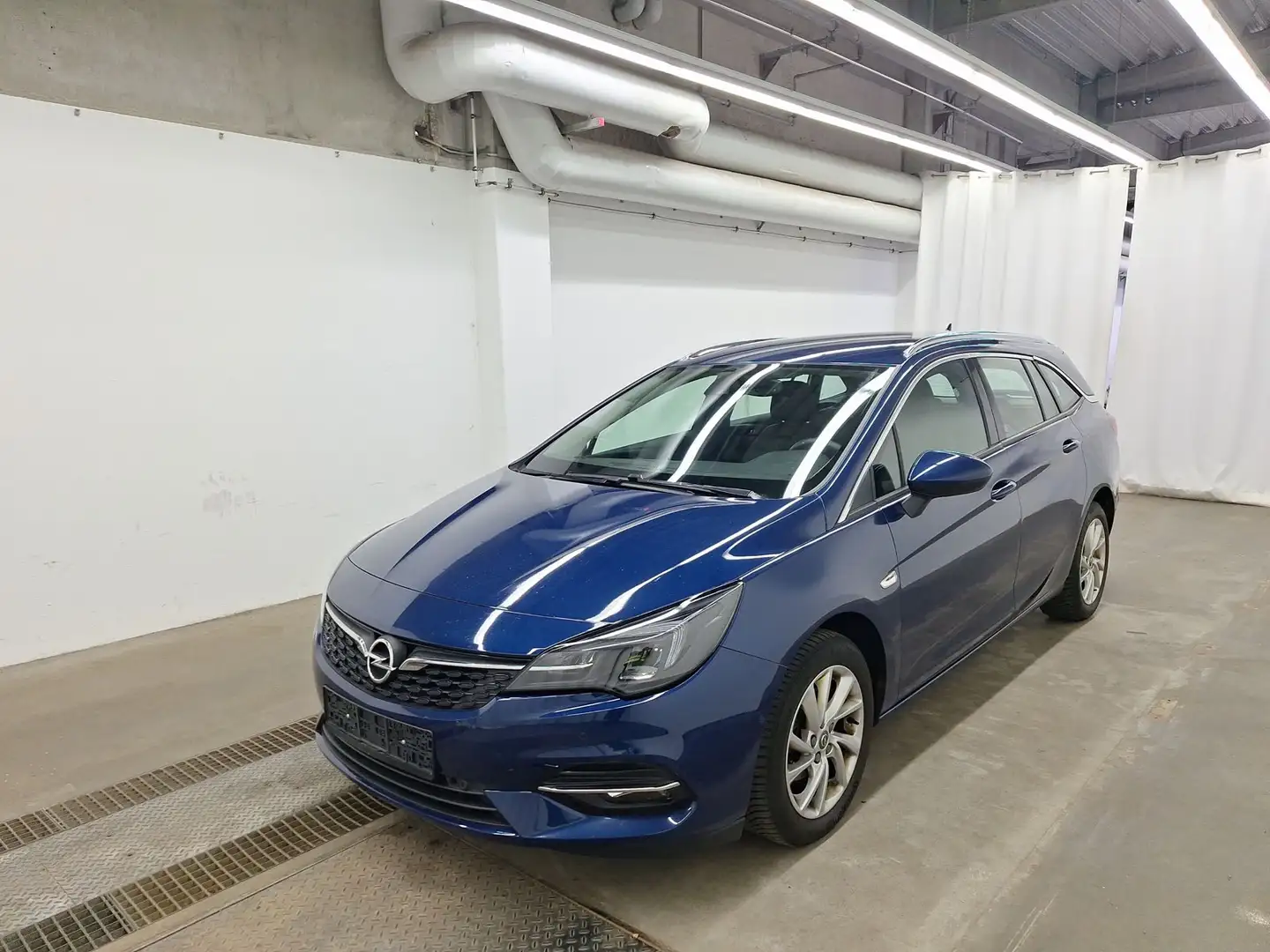 Opel Astra ST Elegance Start/Stop NAV LED TEMP APPLINK PDC AC Blau - 1
