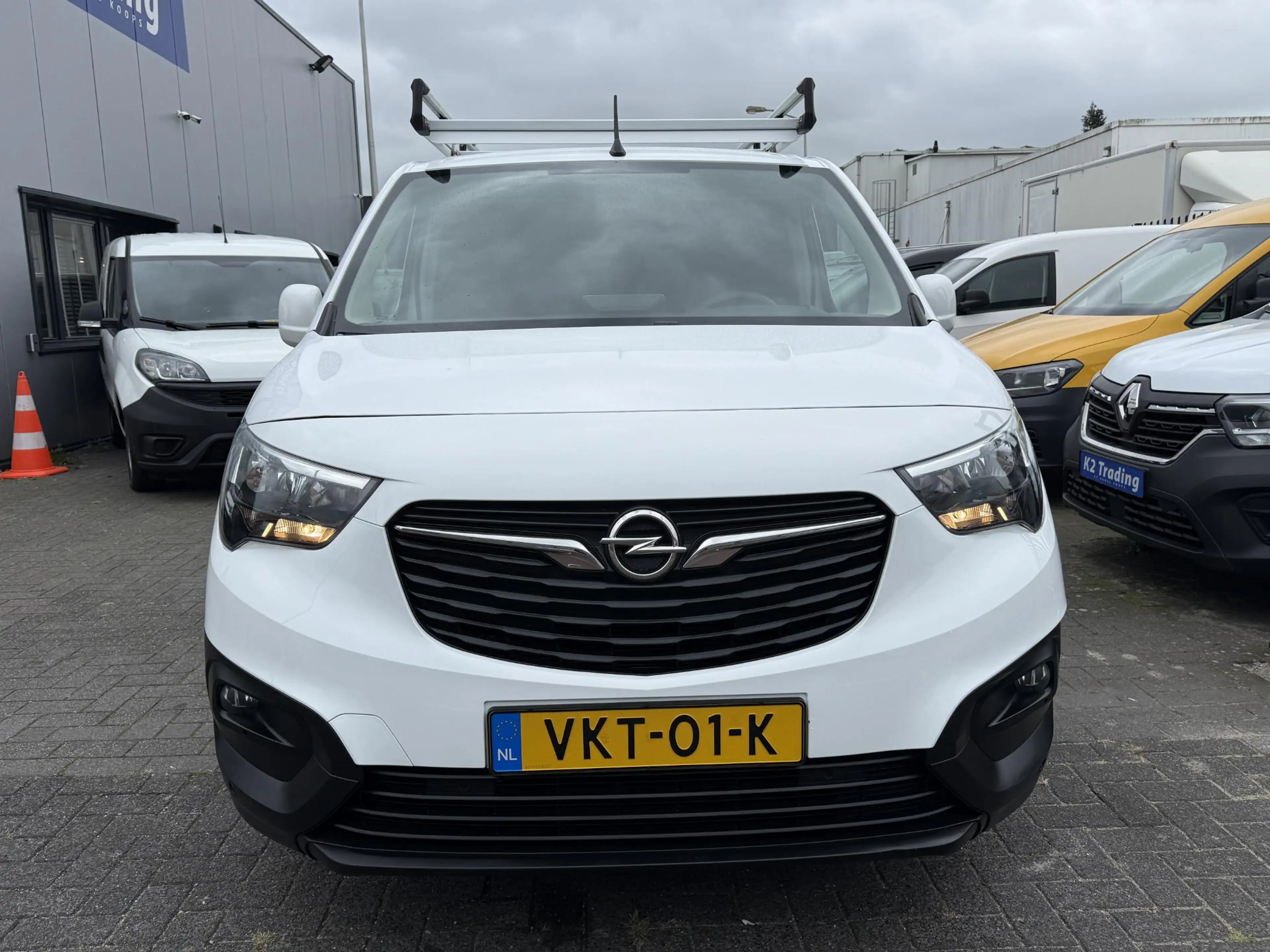 Opel Combo 1.5D L1H1 Edition 3-Zitplaatsen Imperiaal Airco Ap — photo 3