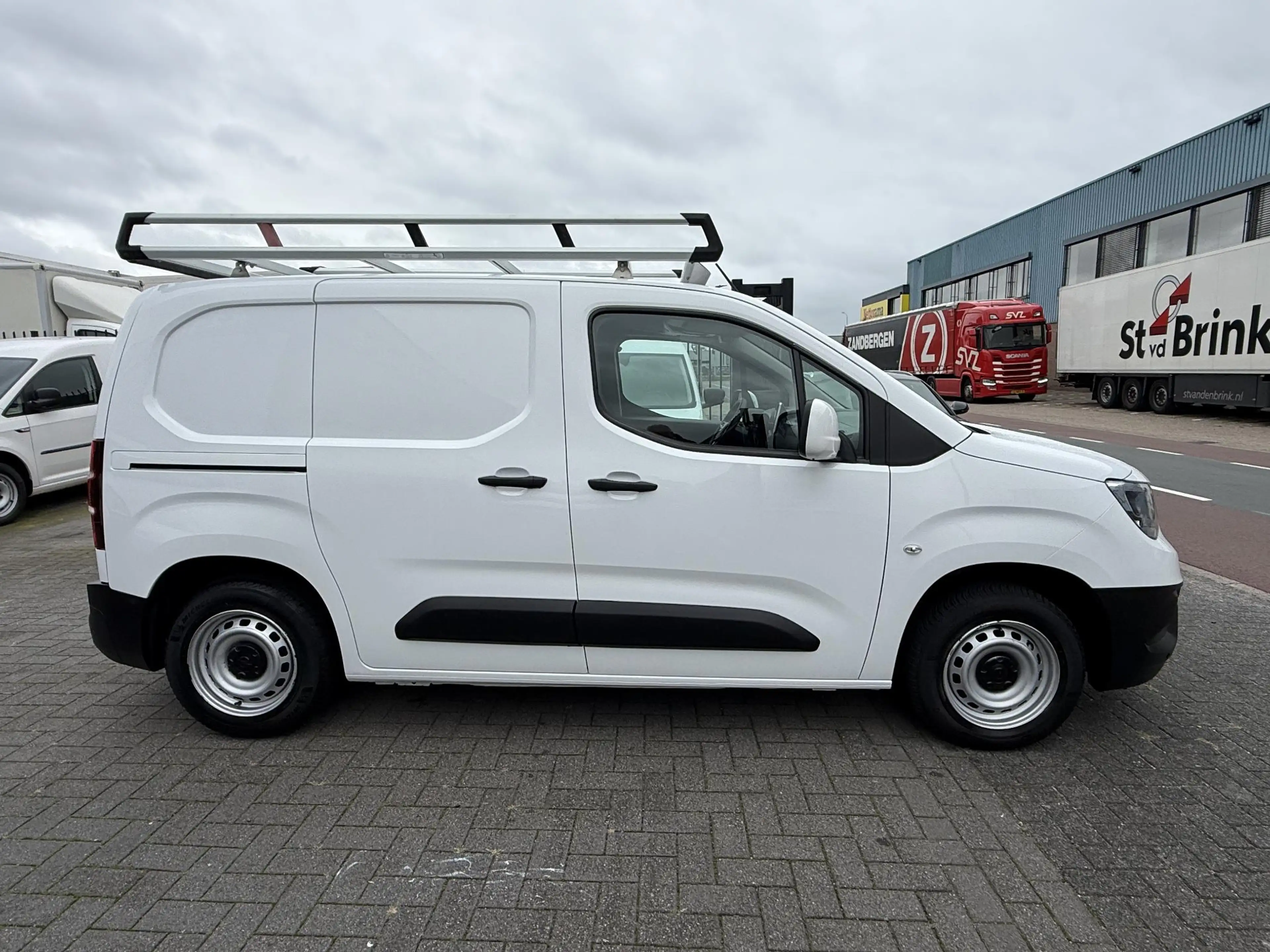Opel Combo 1.5D L1H1 Edition 3-Zitplaatsen Imperiaal Airco Ap — photo 8
