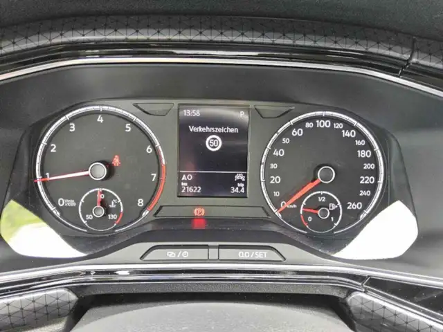 Volkswagen T-Cross view 13
