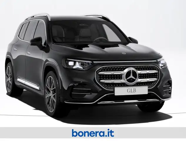 Mercedes-Benz GLB view 2