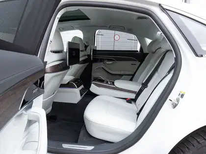 Annonce voiture d'occasion Audi S8 - CARADIZE