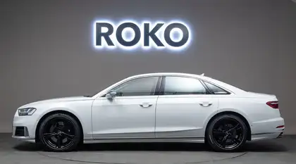 Annonce voiture d'occasion Audi S8 - CARADIZE