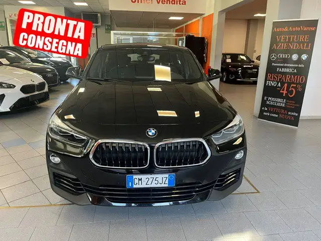 BMW X2 sDrive 18i Business Automatica