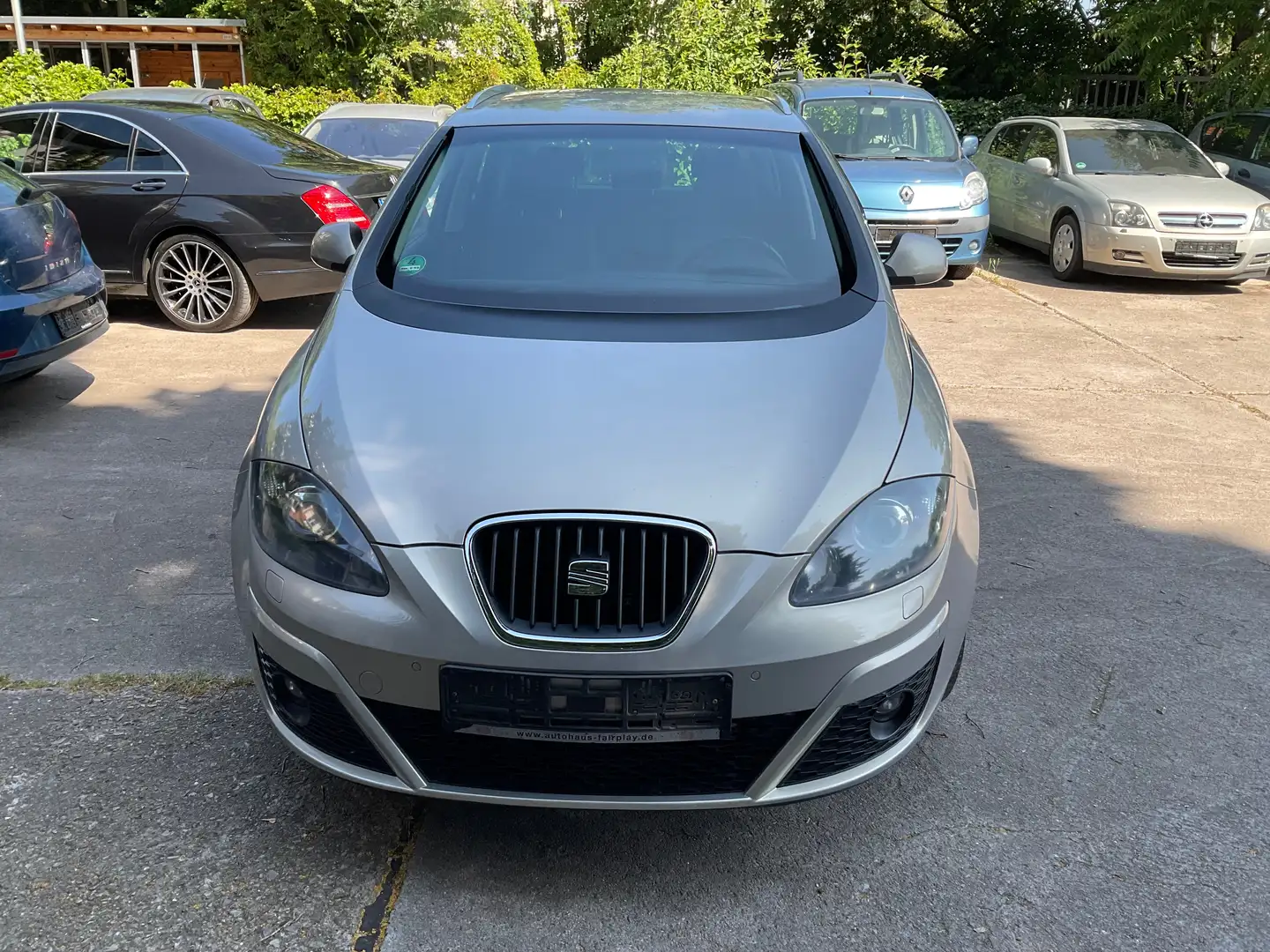 SEAT Altea XL 1.4 TSI Style Grau - 1