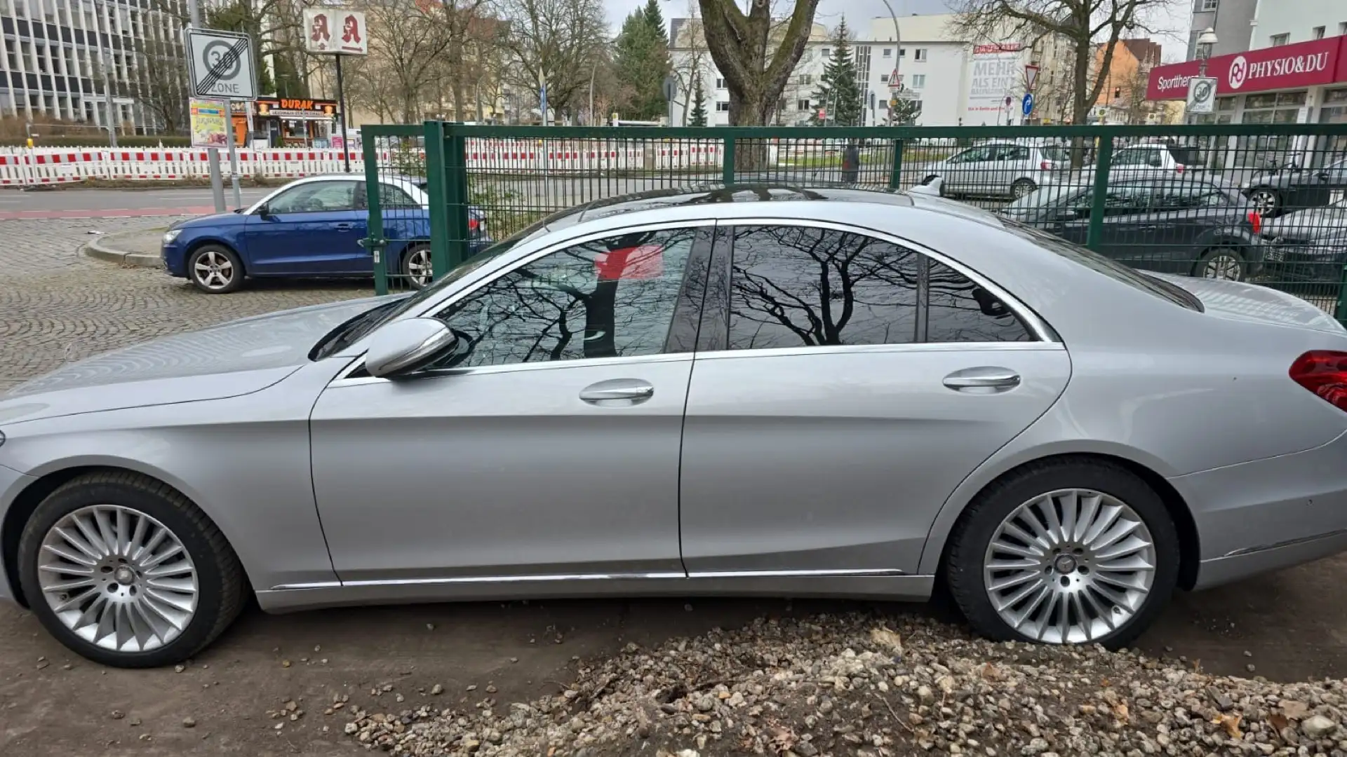 Mercedes-Benz S 350 2.HAND, 4 MATIC, Scheckheft, HU+AU NEU, PANORAMA Argent - 2