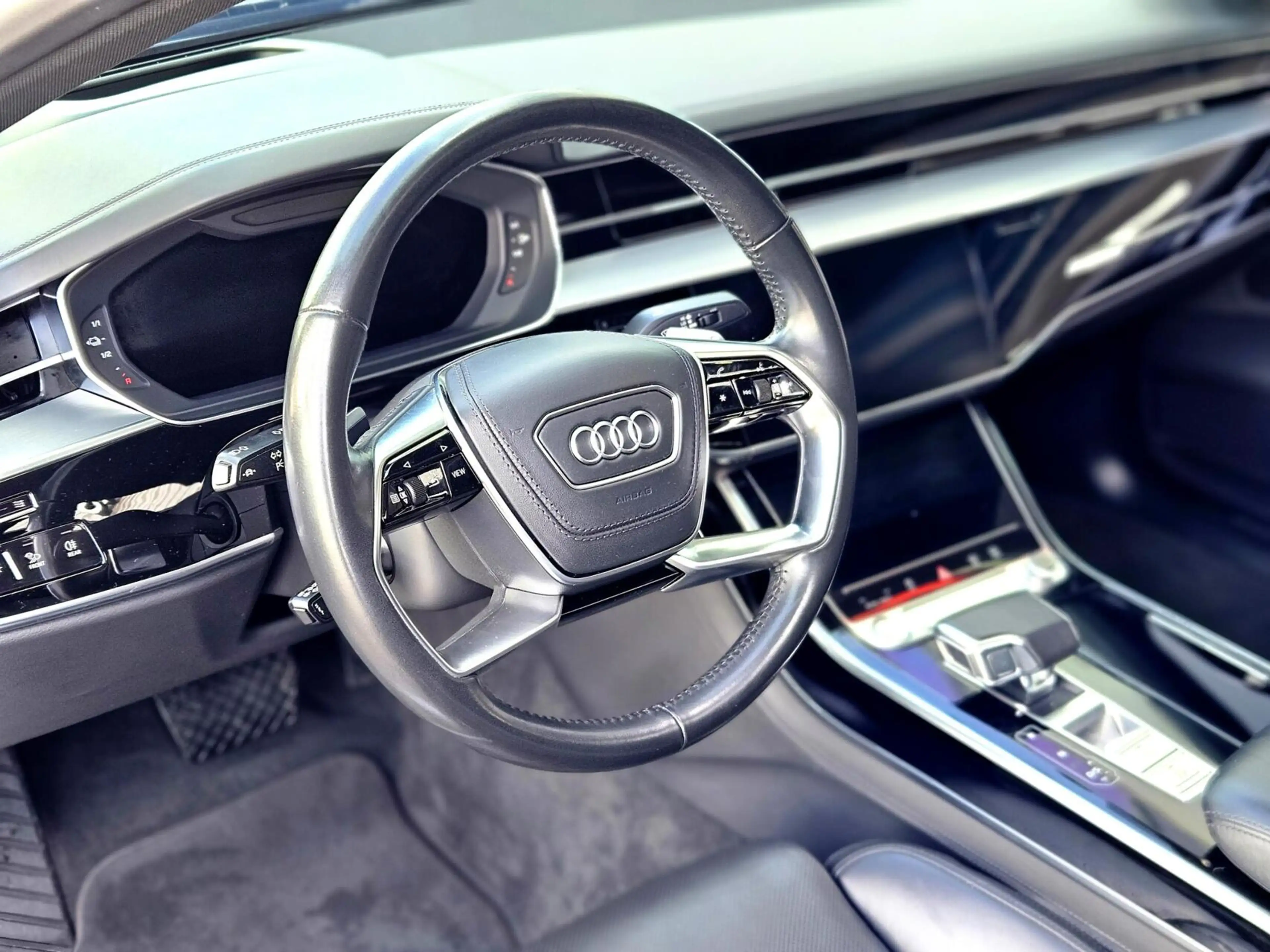 Audi A8 60 TFSI e Quattro S-Line Pro Line Plus — photo 15