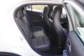 Mercedes-Benz GLA 200 d Navi Sitzheizung Bi-Xenon Panorama Weiß - thumbnail 12