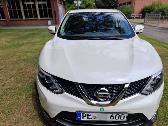 Imagine Nissan Qashqai Qashqai 1.2 DIG-T ACENTA