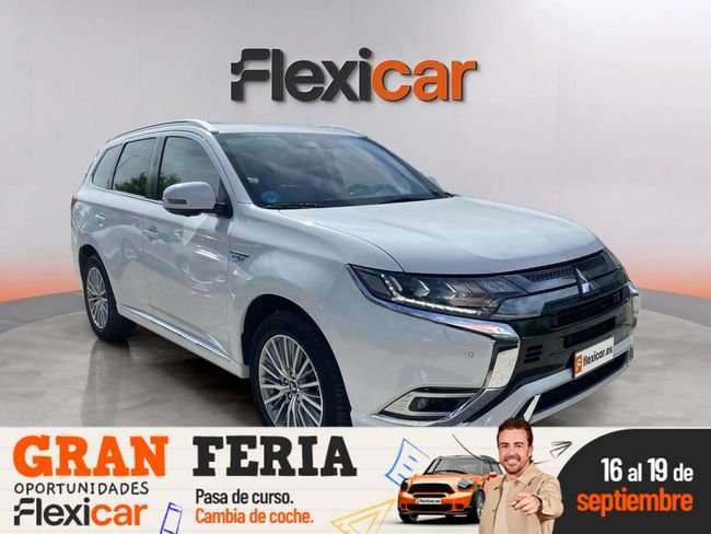 Mitsubishi Outlander PHEV Kaiteki 4WD - foto 1