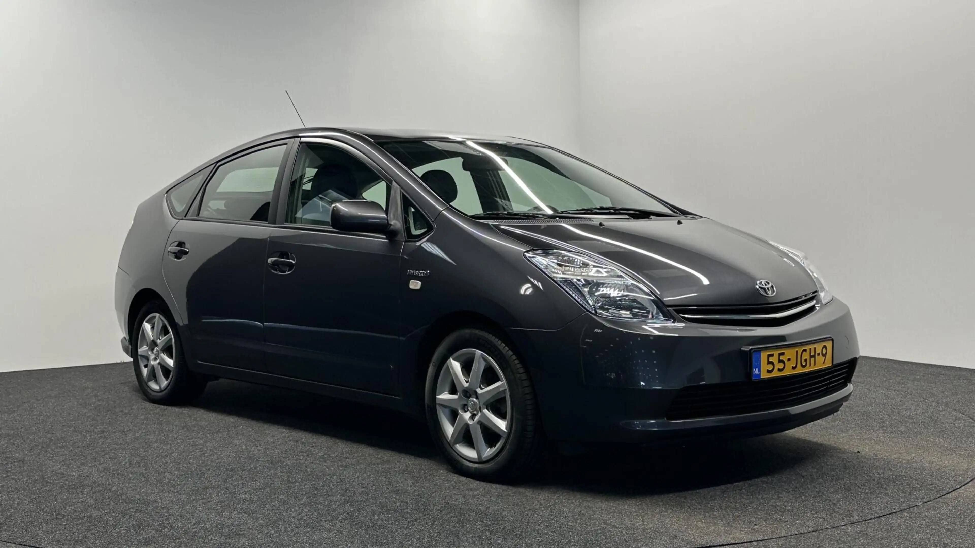 Toyota Prius 1.5 VVT-i Tech Edition NETTE AUTO !! — photo 3