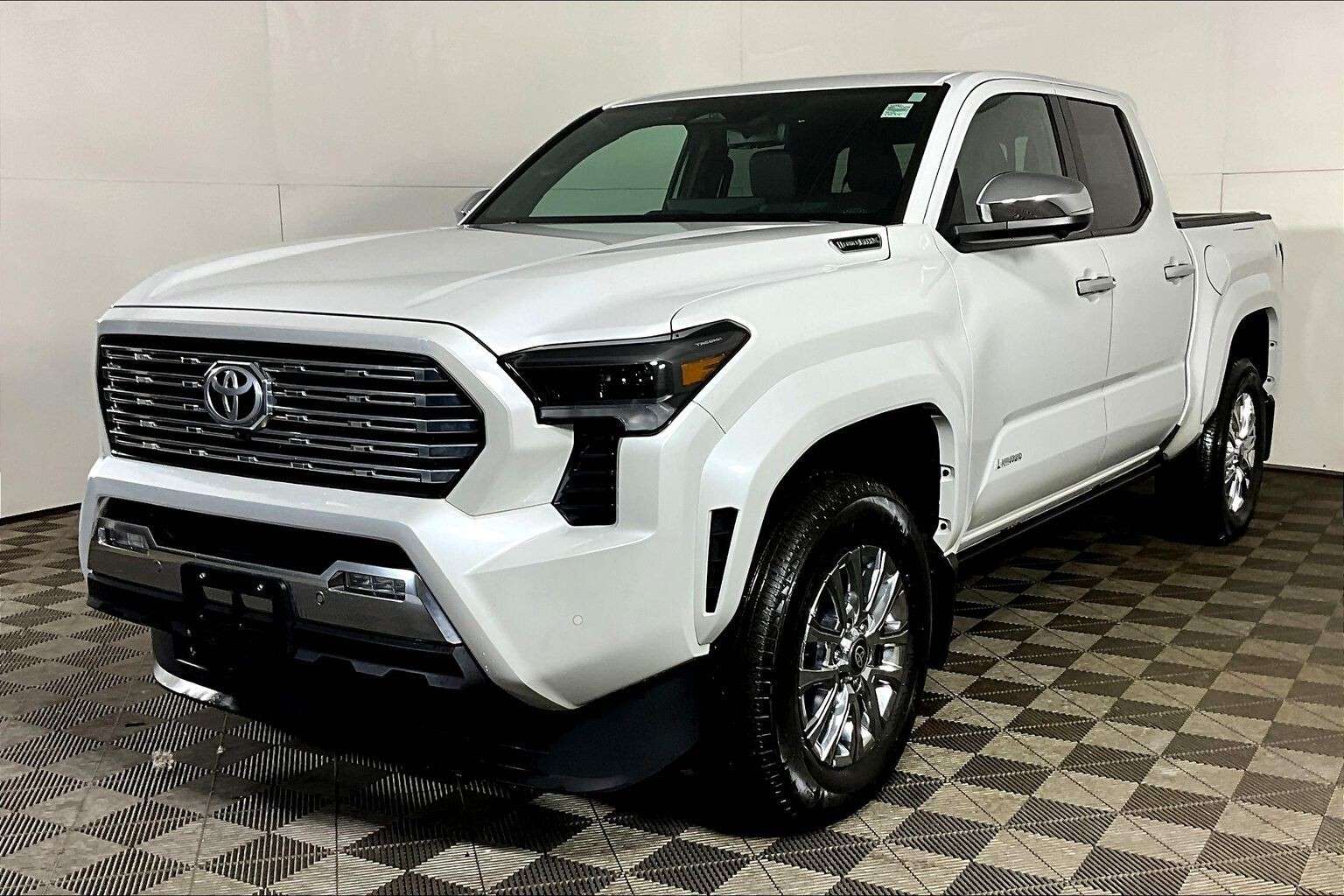 2025 Toyota Tacoma 4X4 DOUBLE CAB AUTO HYBRID