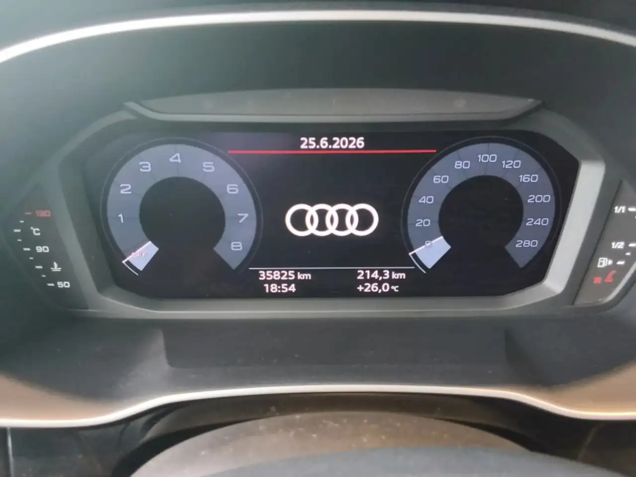 Audi Q3 fotografie Audi Q3