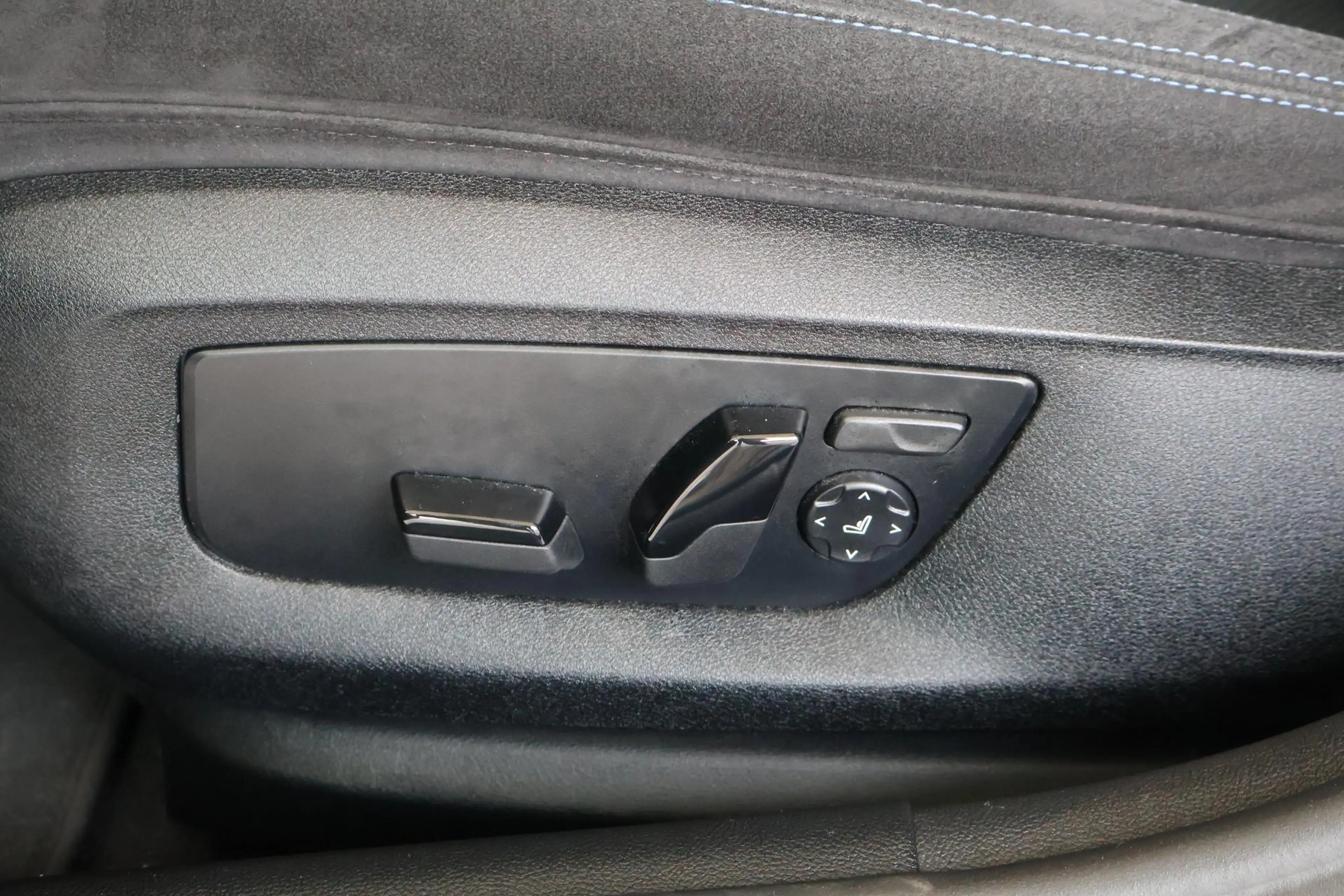 BMW 545 5 Serie 545e xDrive | M Sport | Panorama Dak | Sto — photo 15