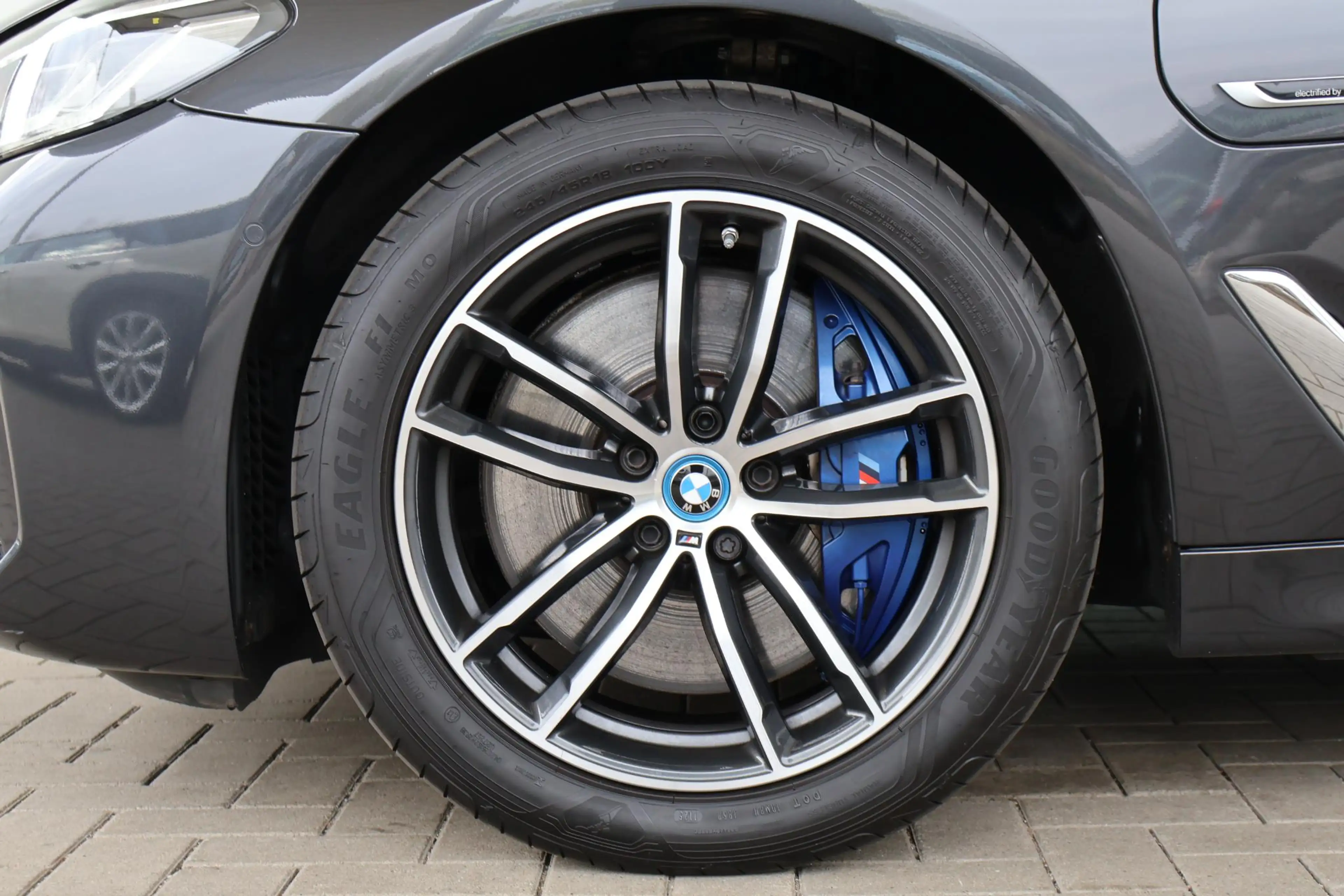 BMW 545 5 Serie 545e xDrive | M Sport | Panorama Dak | Sto — photo 6