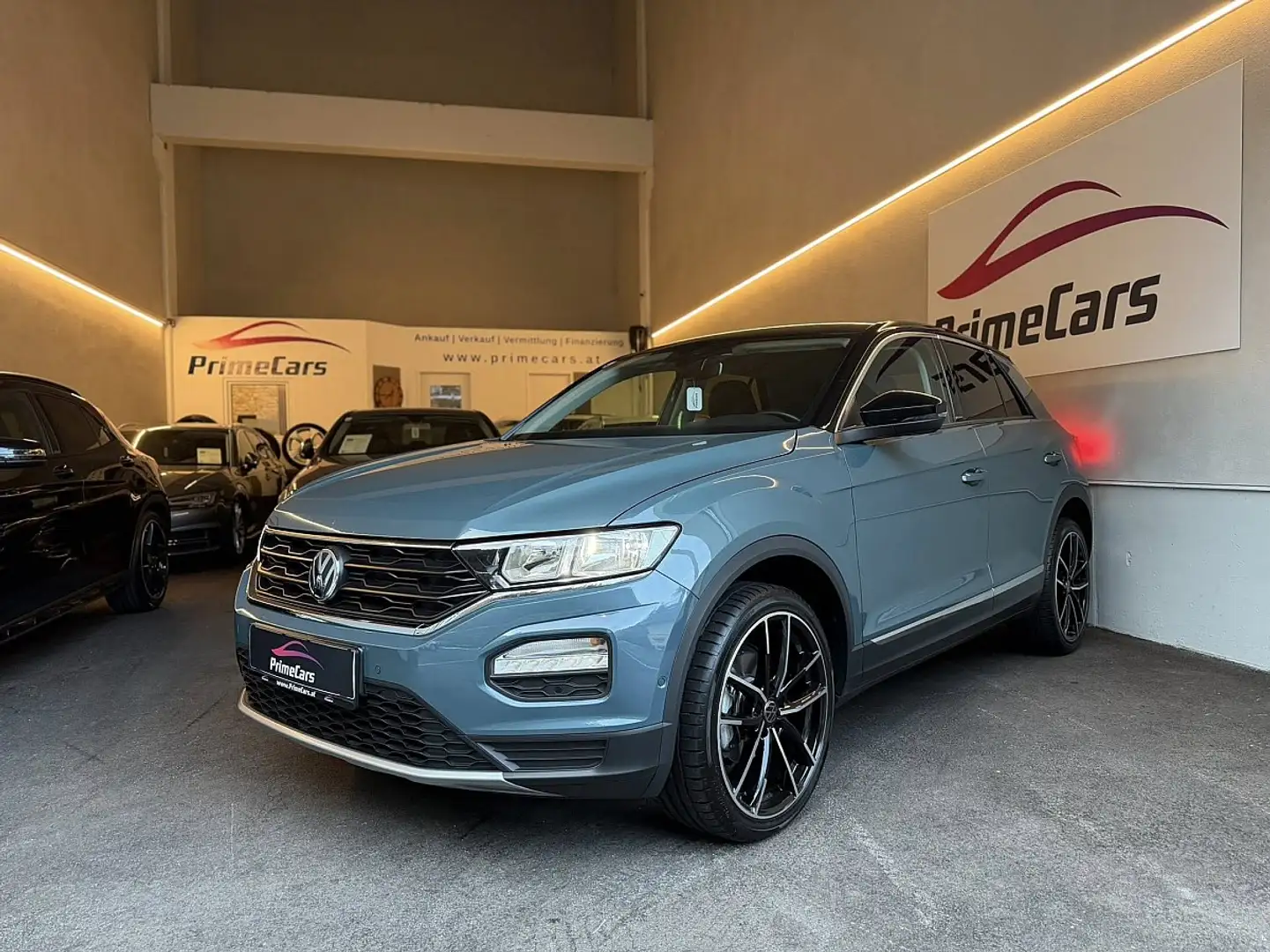 Volkswagen T-Roc 1,5 TSI ACT Design DSG/IQ-DRIVE/KAMERA/LED/NAVI... Blau - 1