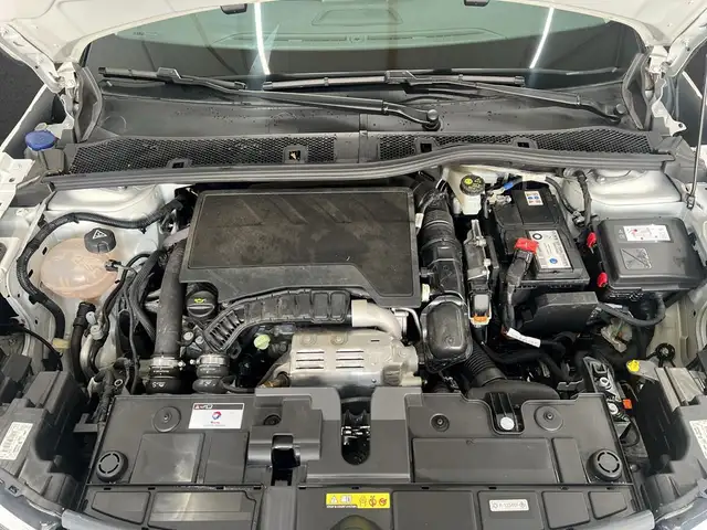 Citroen C4 view 5