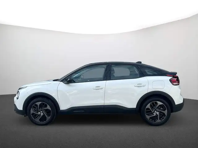 Citroen C4 view 4