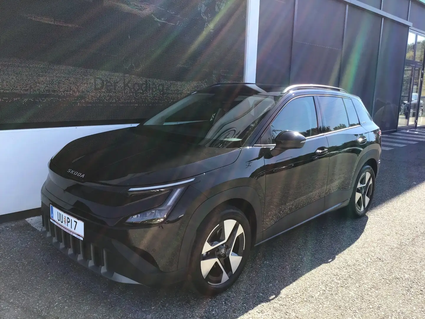 Skoda Epiq Selection 55 Schwarz - 1