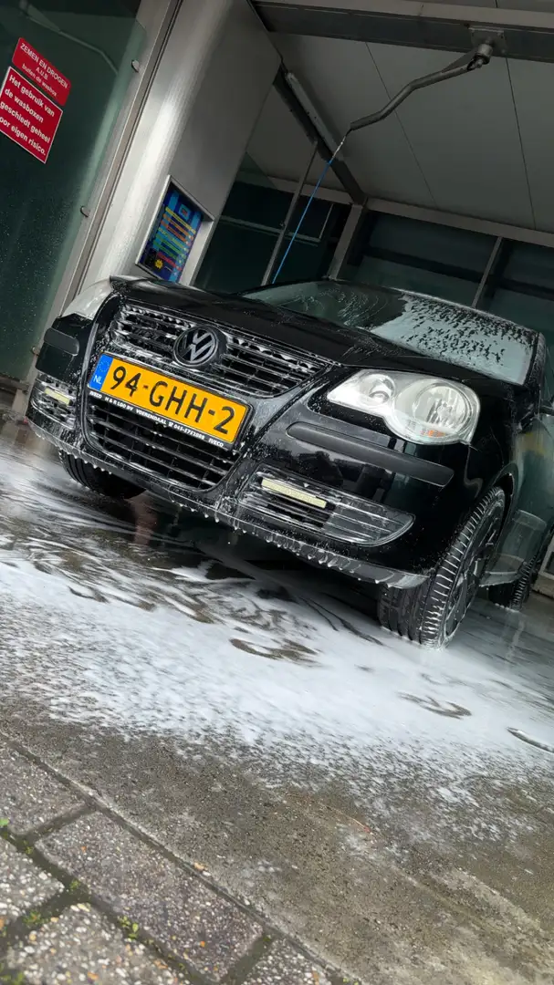 Volkswagen Polo 1.2 Trendline (schadeauto) - 1