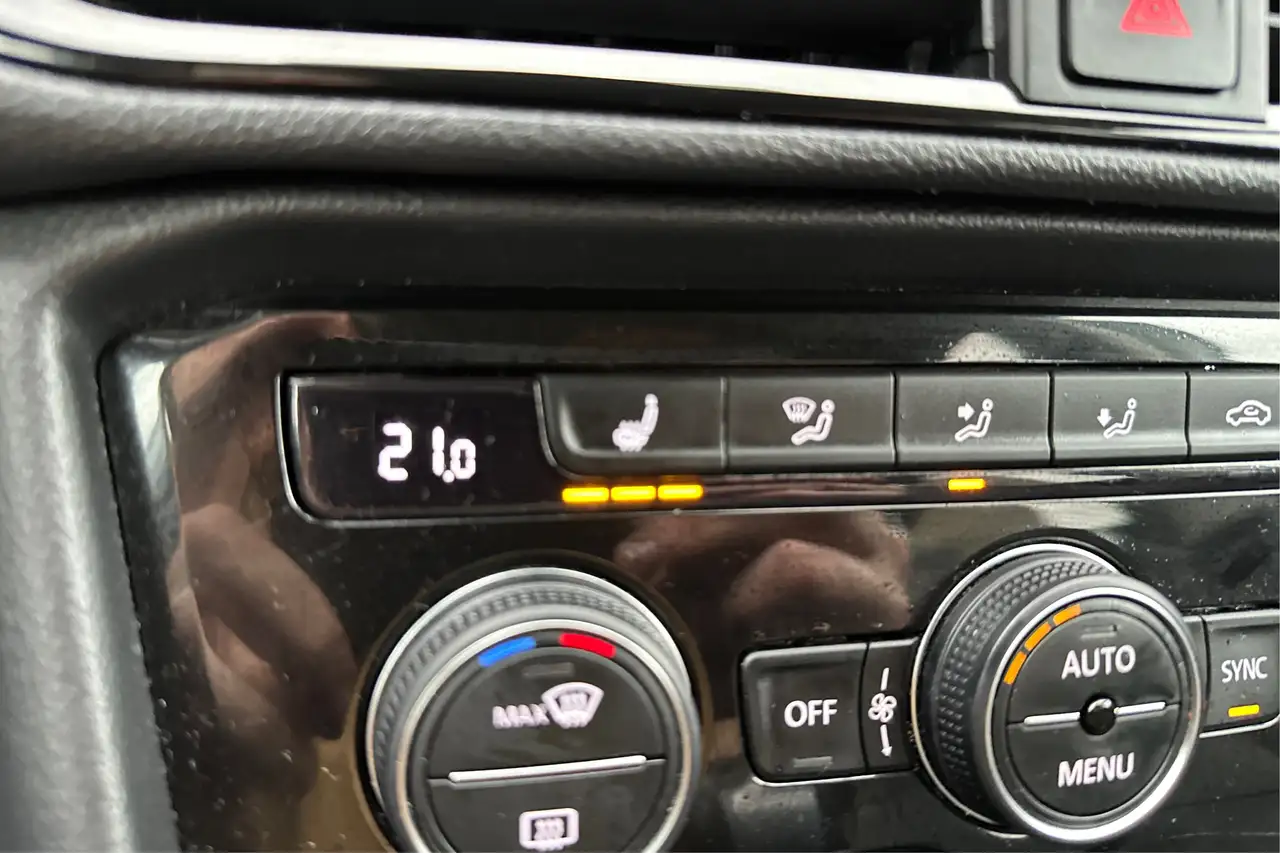 Volkswagen Taos снимка Volkswagen Taos